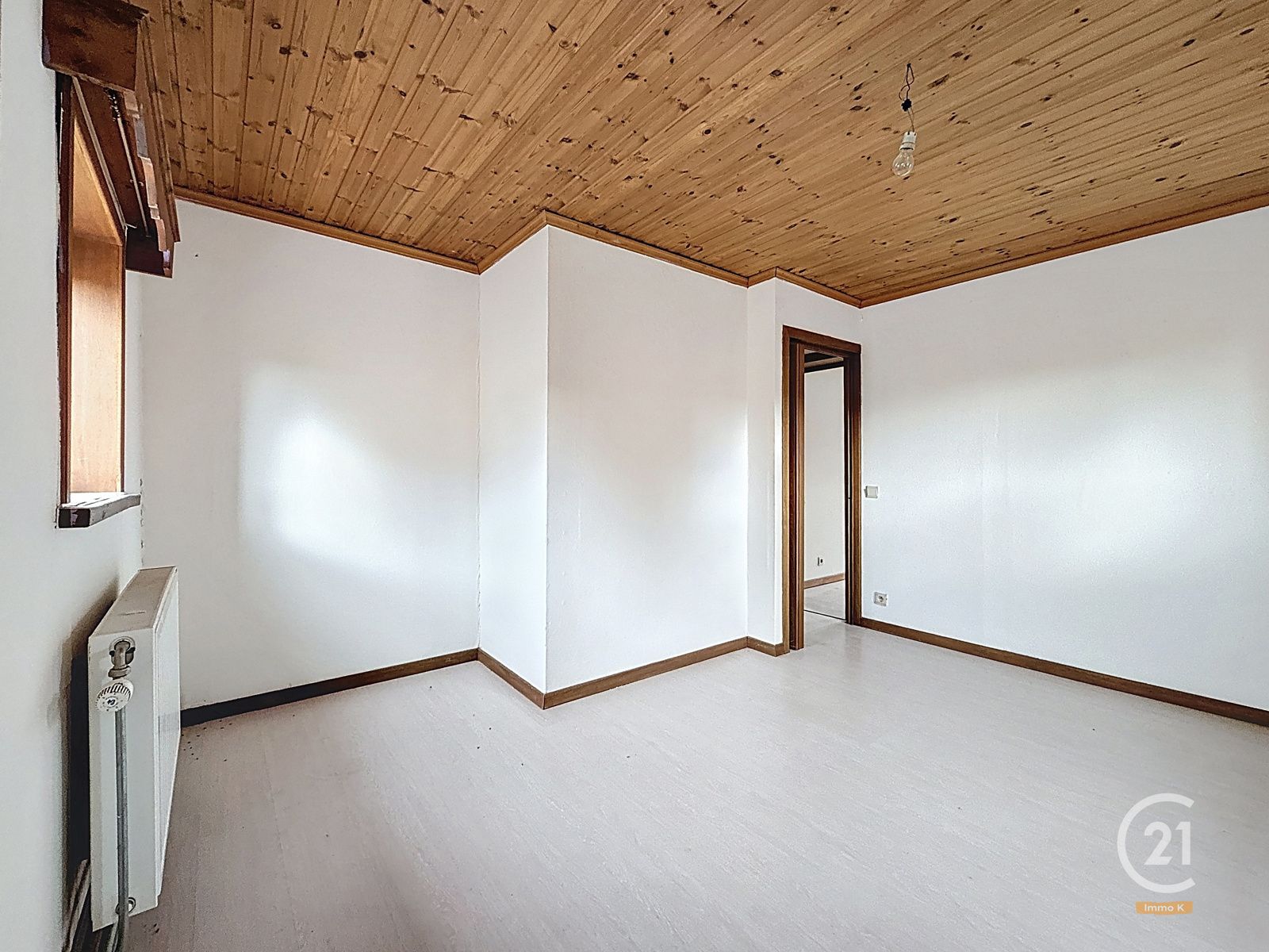 2 slks - instapklaar met terras/koer foto 14