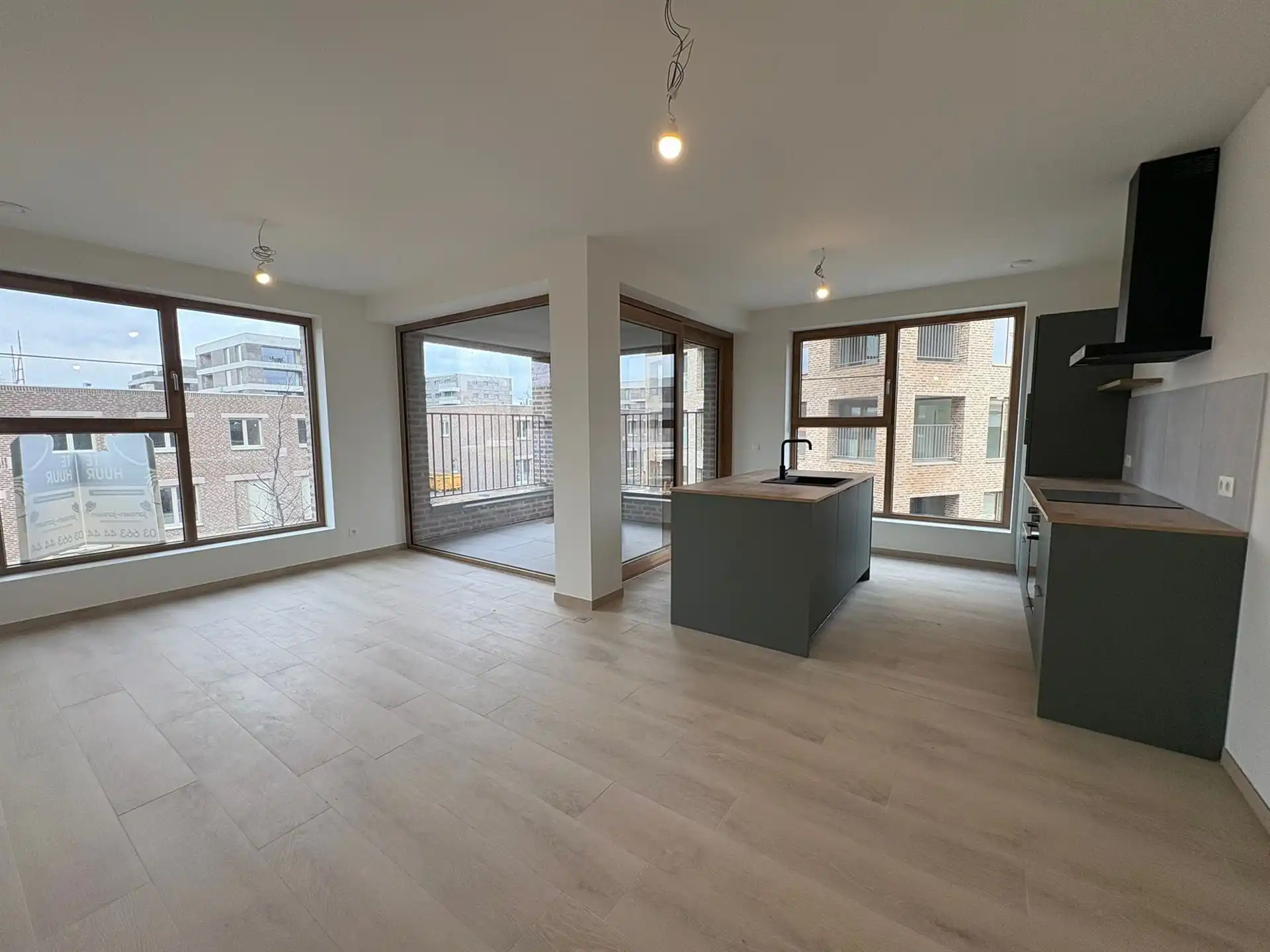 Te huur: Modern 1-slaapkamer appartement in nieuwbouwproject Tuinen van Eden, Wilrijk foto 4