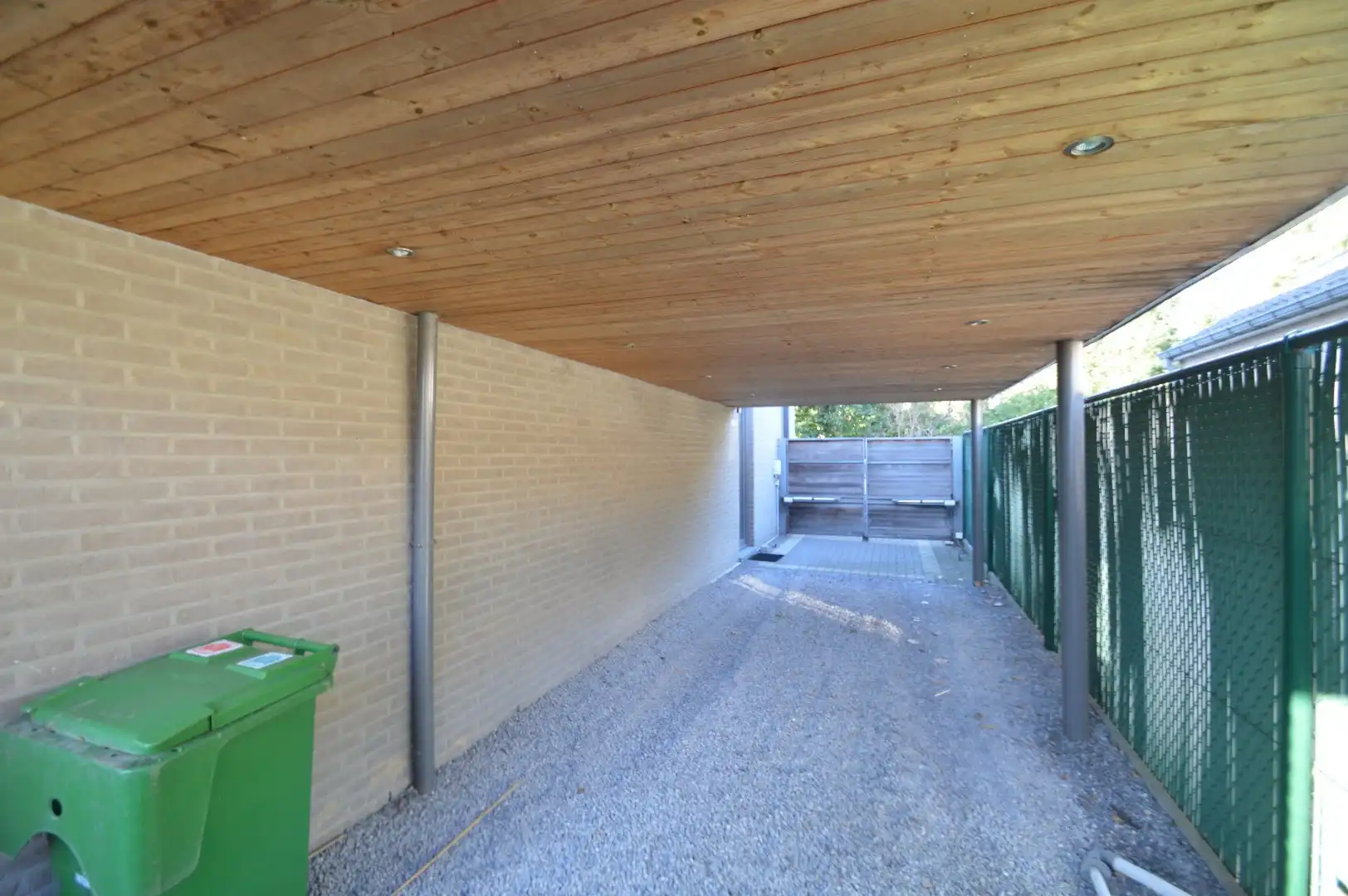 *  * WACHTLIJST VOLZET * * Recente leuke woning met zuidgerichte tuin, vlakbij centrum van Hoeselt foto 27