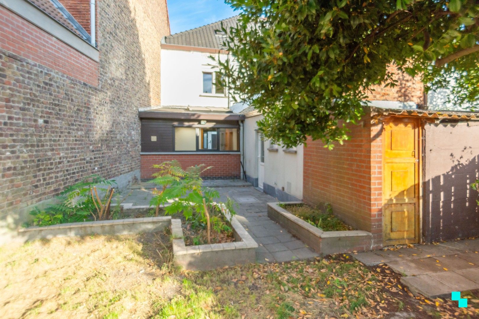 Te renoveren woning nabij station van Merelbeke foto 21