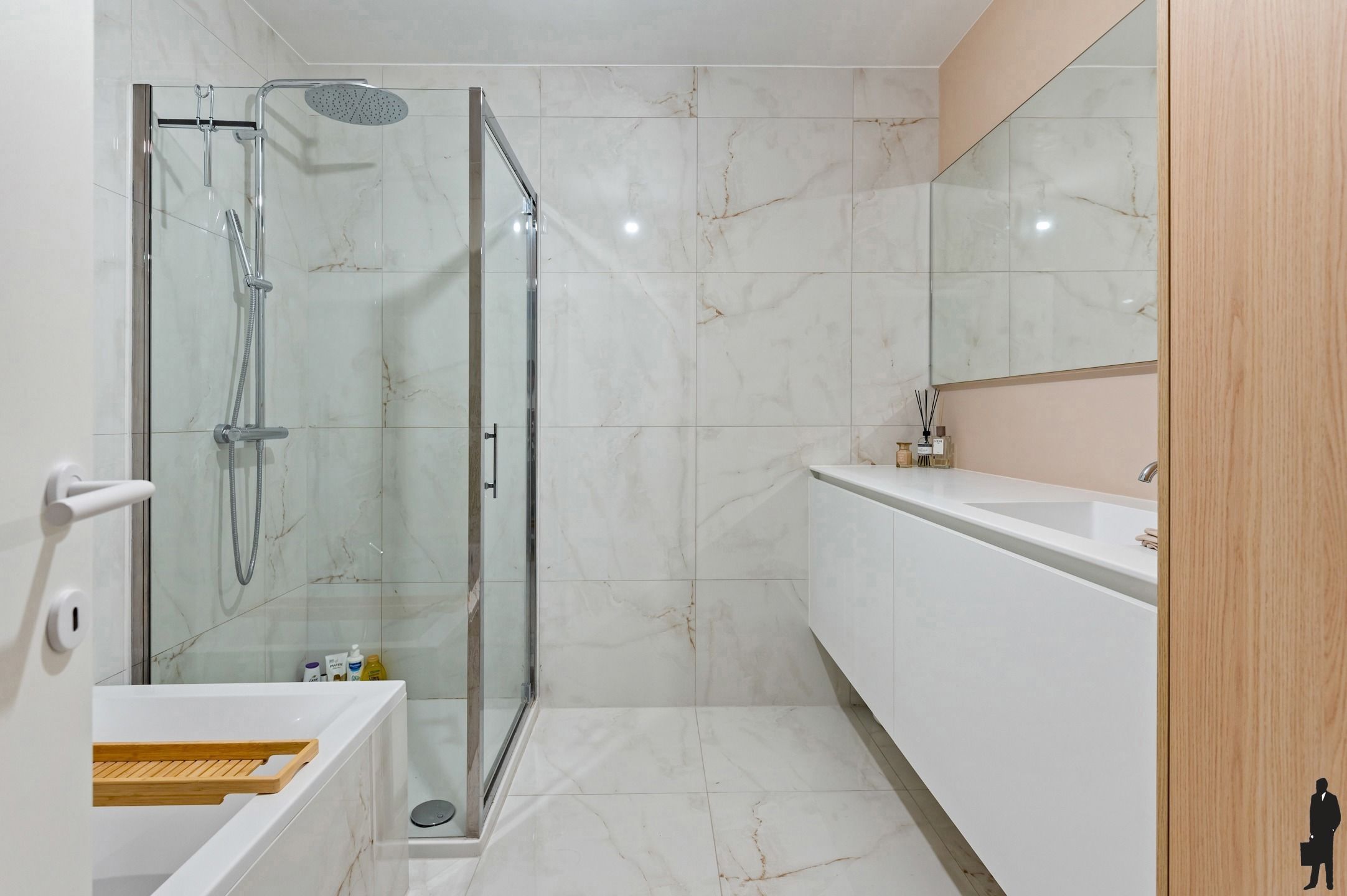 Recent appartement met 2 ruime slpks & terras met groenzicht foto 18