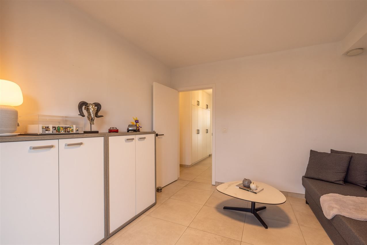 2 grote slk, 123m², hoogwaardige afwerking met tuintje en EPC A. foto 12