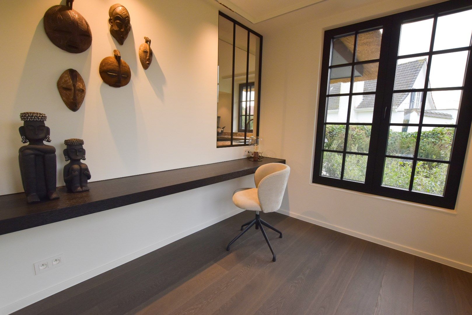 Compleet gerenoveerde villa aan de rand van het Zoute. foto 9