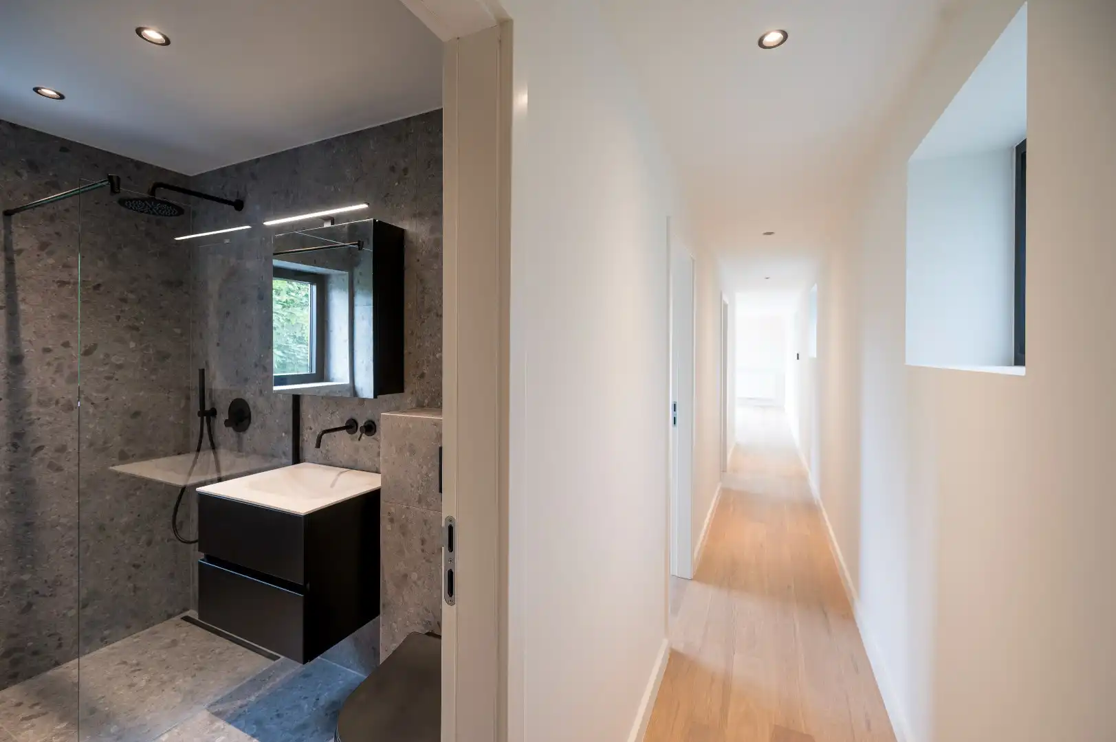 Luxe-appartement 1ste verdiep foto 4