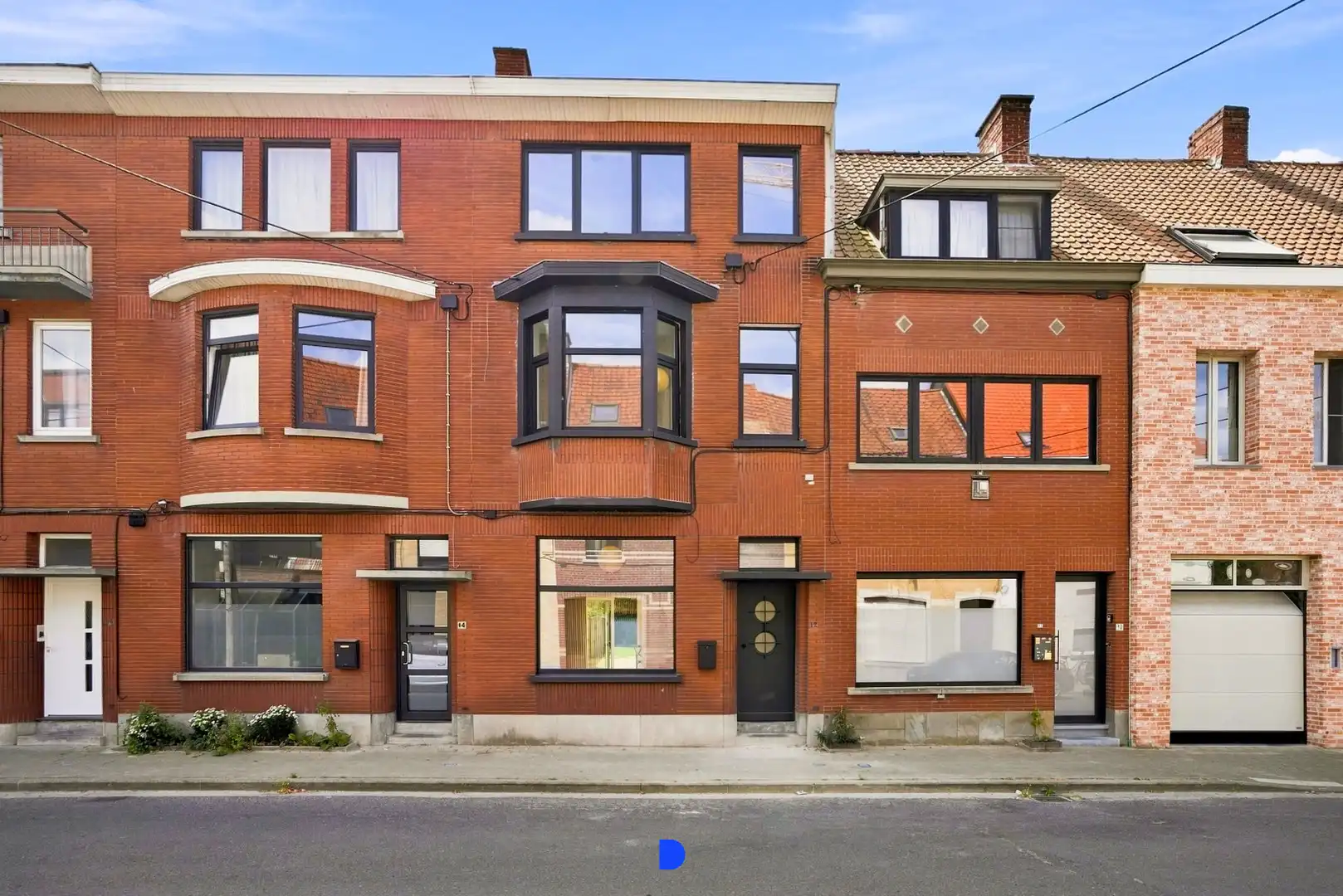 Instapklare burgerwoning in het centrum van Roeselare. foto {{pictureIndex}}