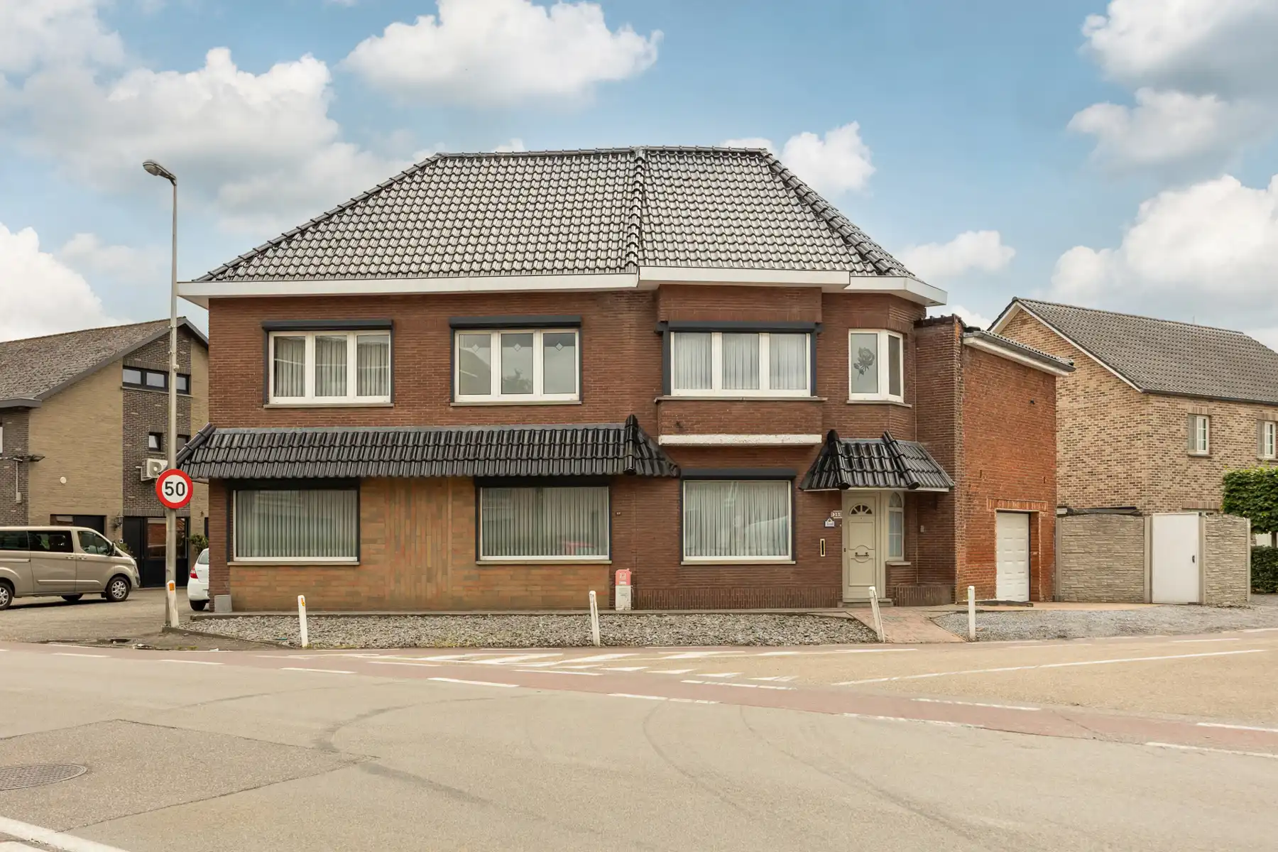 Hoofdfoto van de publicatie: Huis te koop