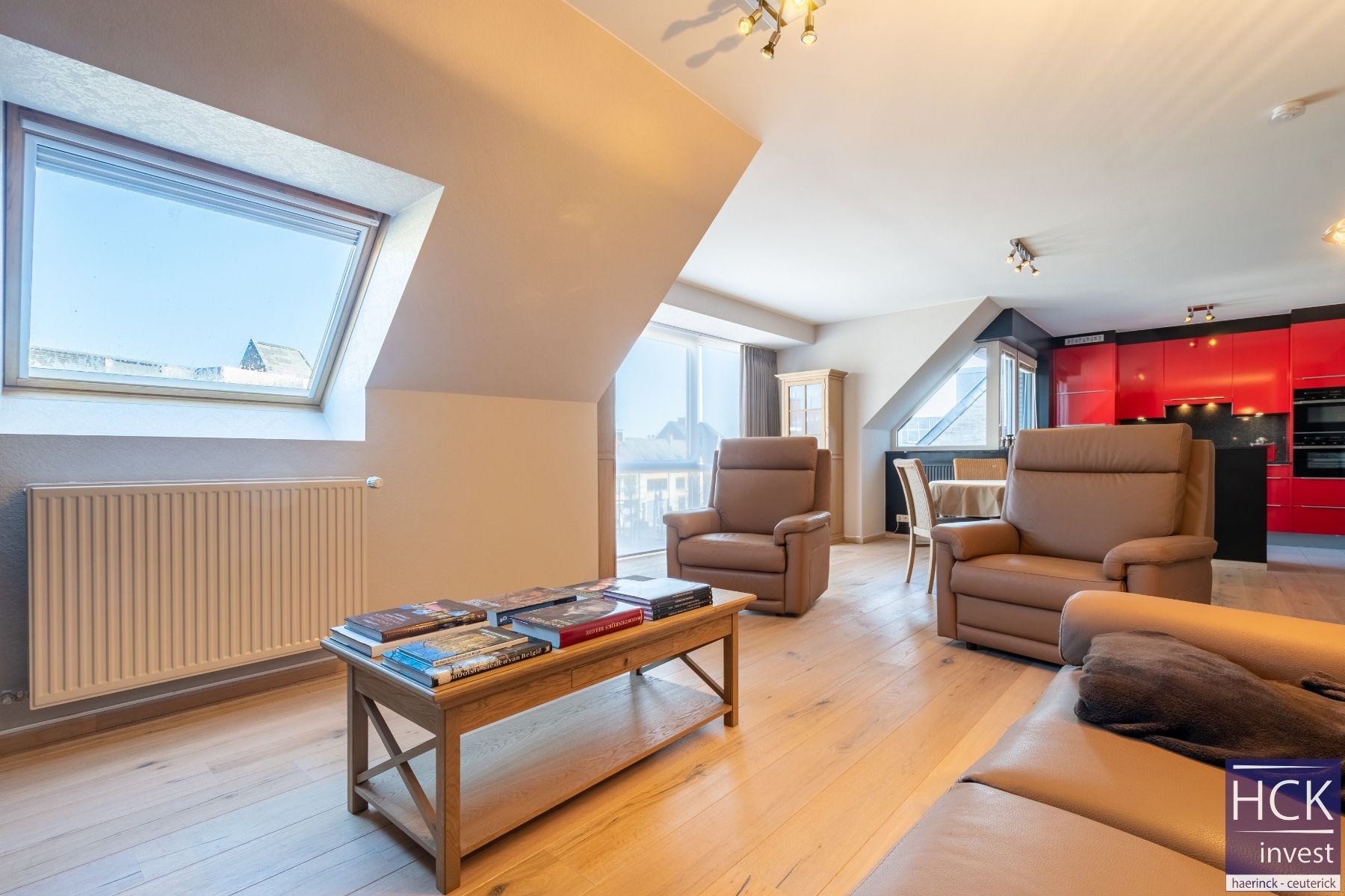 NAZARETH - Luxueus appartement van 138m² met 3 slpk én autostaanplaats !! foto 6