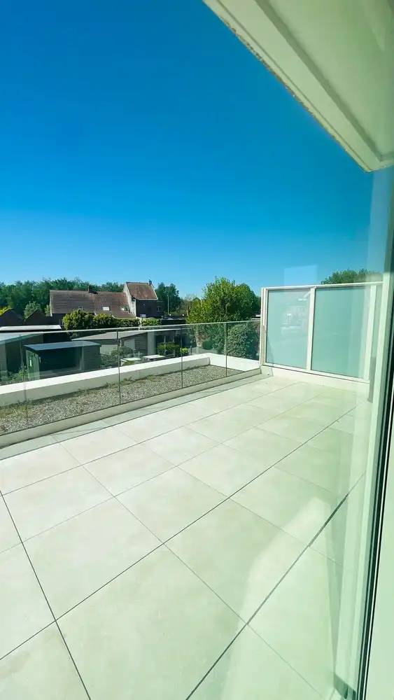 Te huur – Energiezuinig 1-slaapkamerappartement met ruim terras in Ingelmunster foto 6