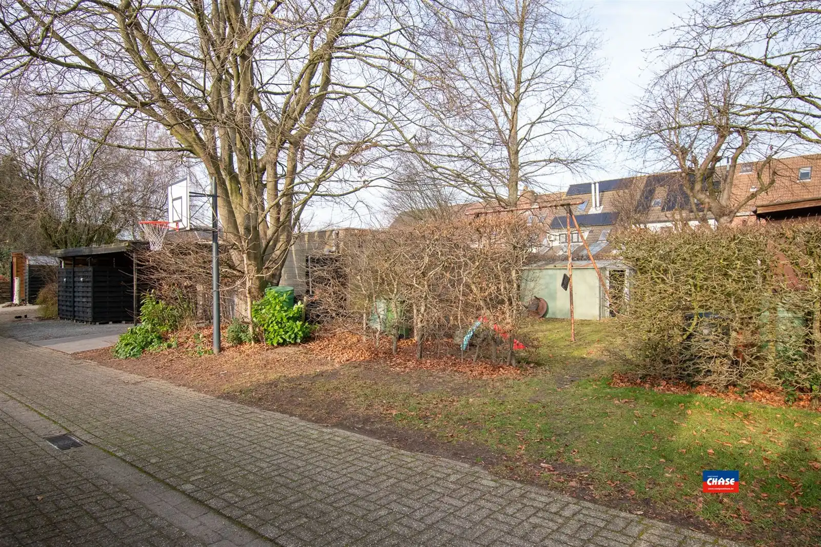 Woning met 5 slaapkamers en zonnige tuin foto 12