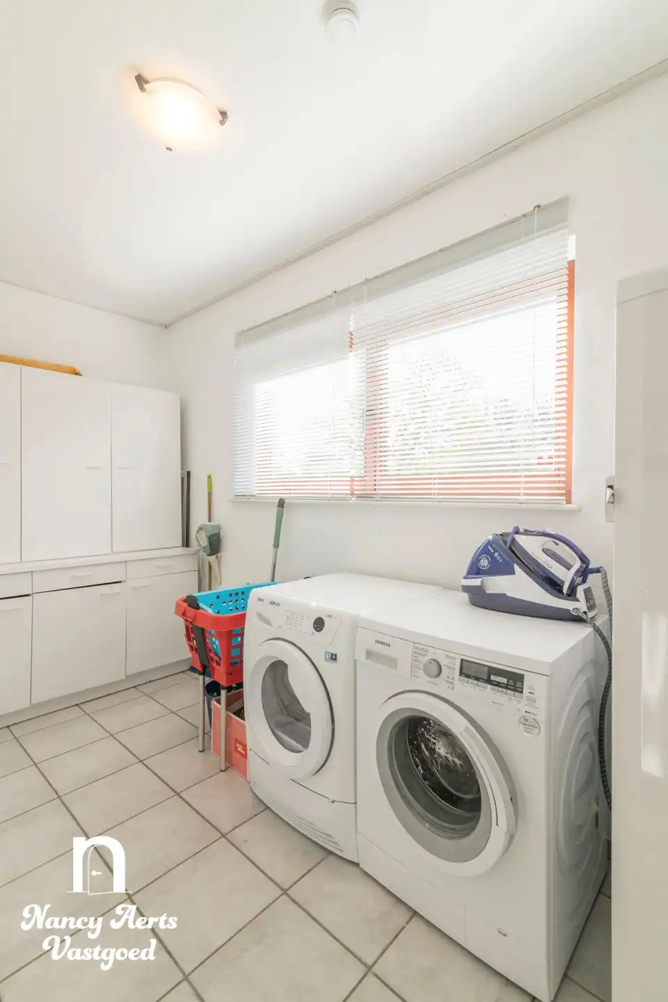 Ruime woning met multifunctionele kelder en prachtige tuin foto 13