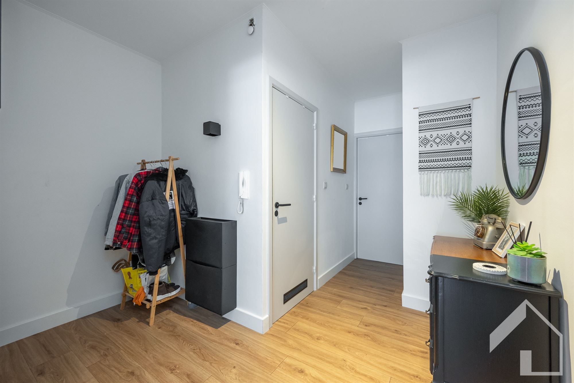 prachtig gerenoveerde 2-slaapkamerappartement foto 9