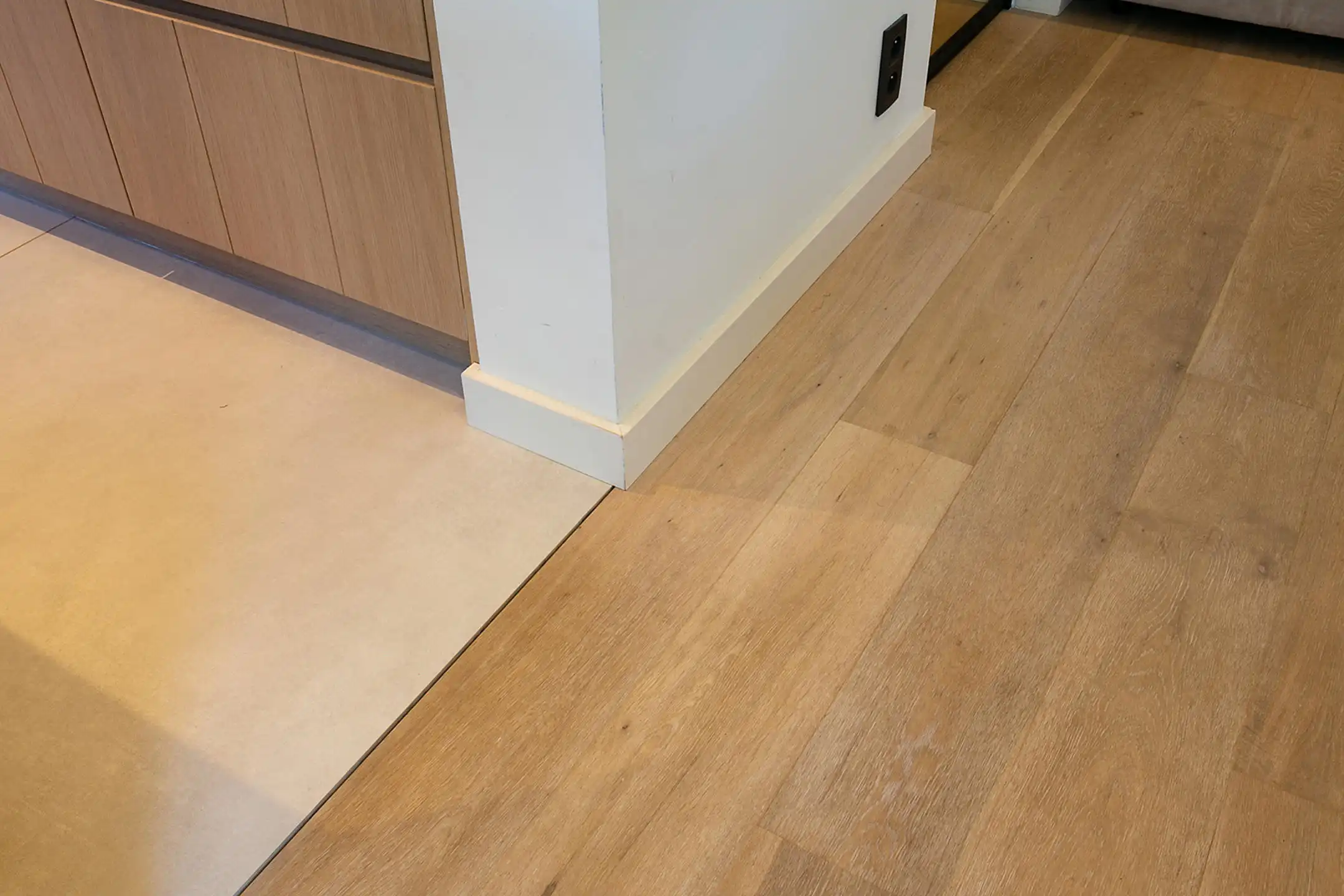 Prachtige rietgedekte villa te koop foto 11