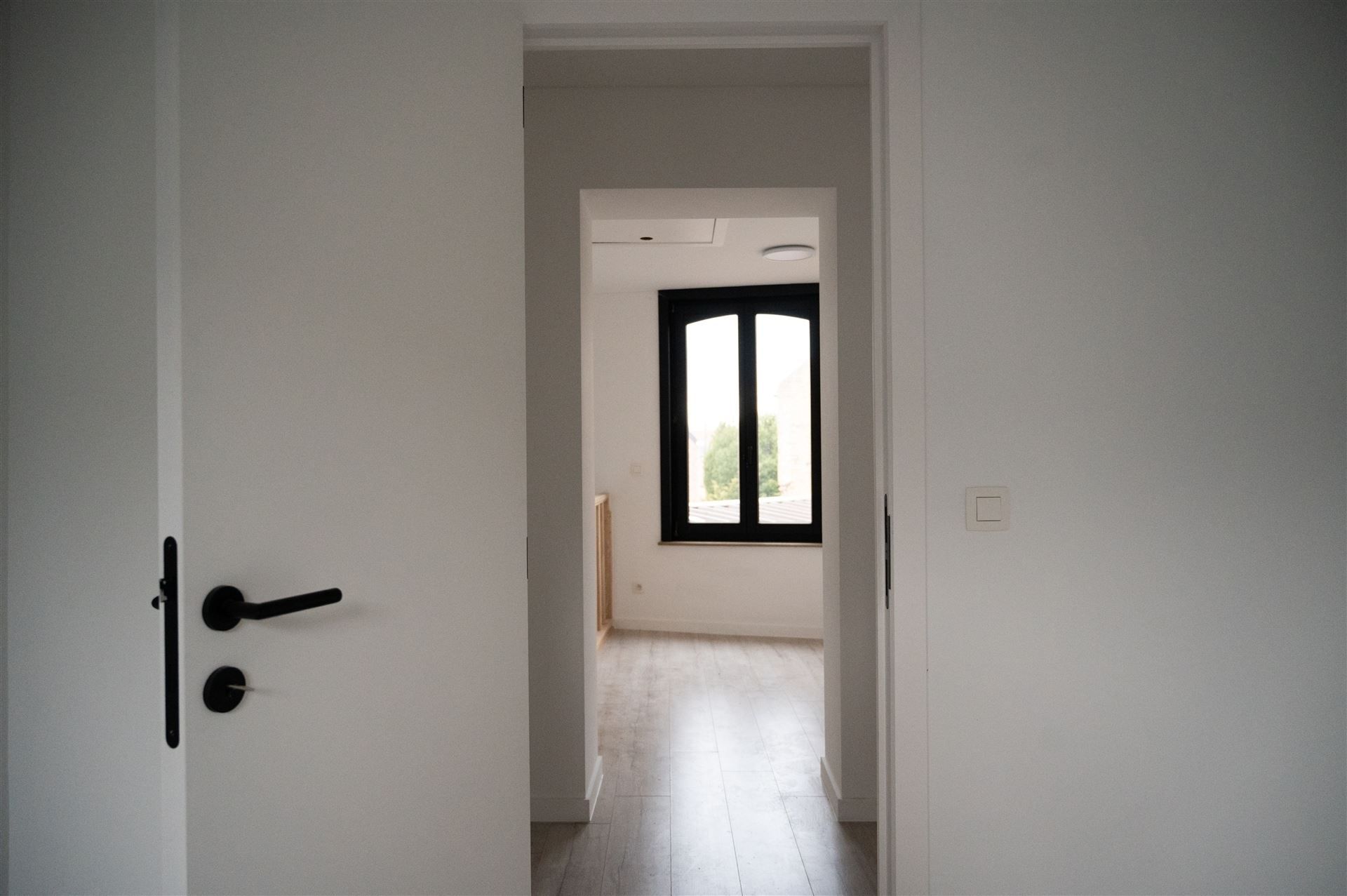 Woning met terras foto 24