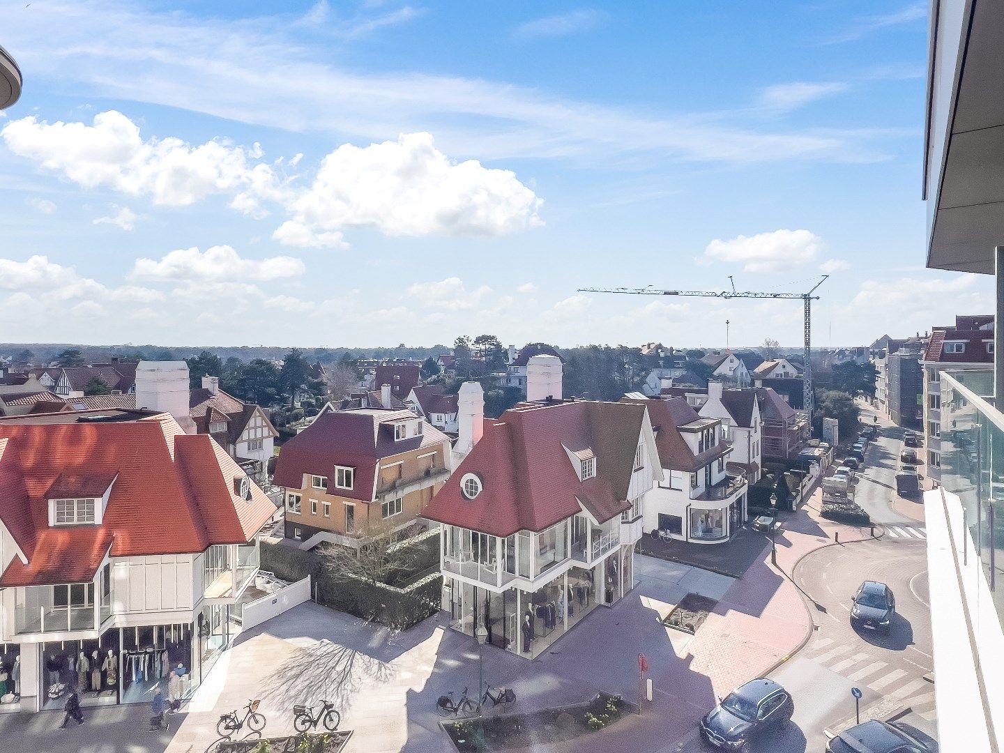 Te renoveren studio gelegen op de Kustlaan in het Zoute met open zicht op de villa's gelegen tussen het Albertplein en het Driehoeksplein op wandelafstand van d foto 6