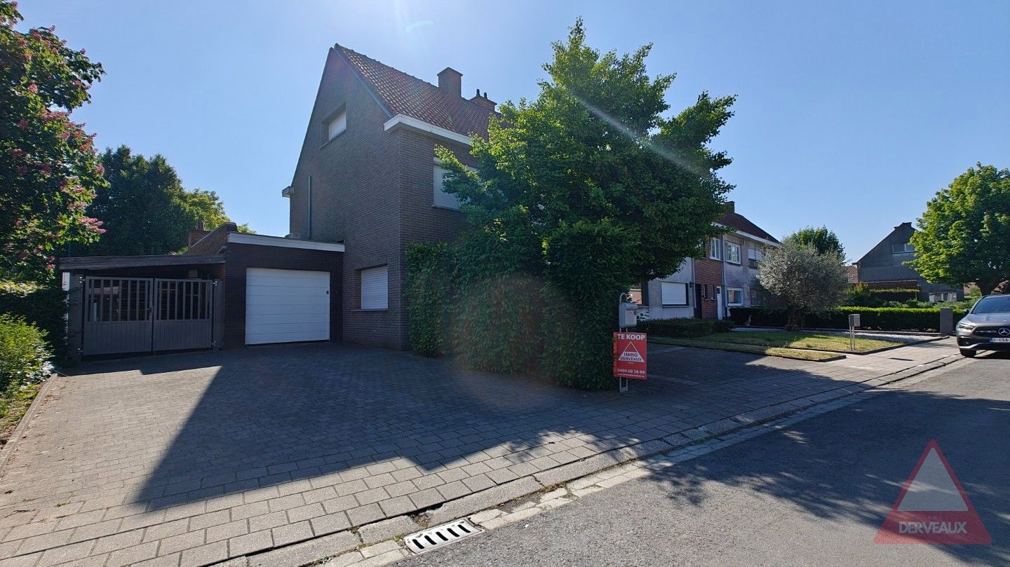 Menen - Halfopen instapklare woning foto {{pictureIndex}}