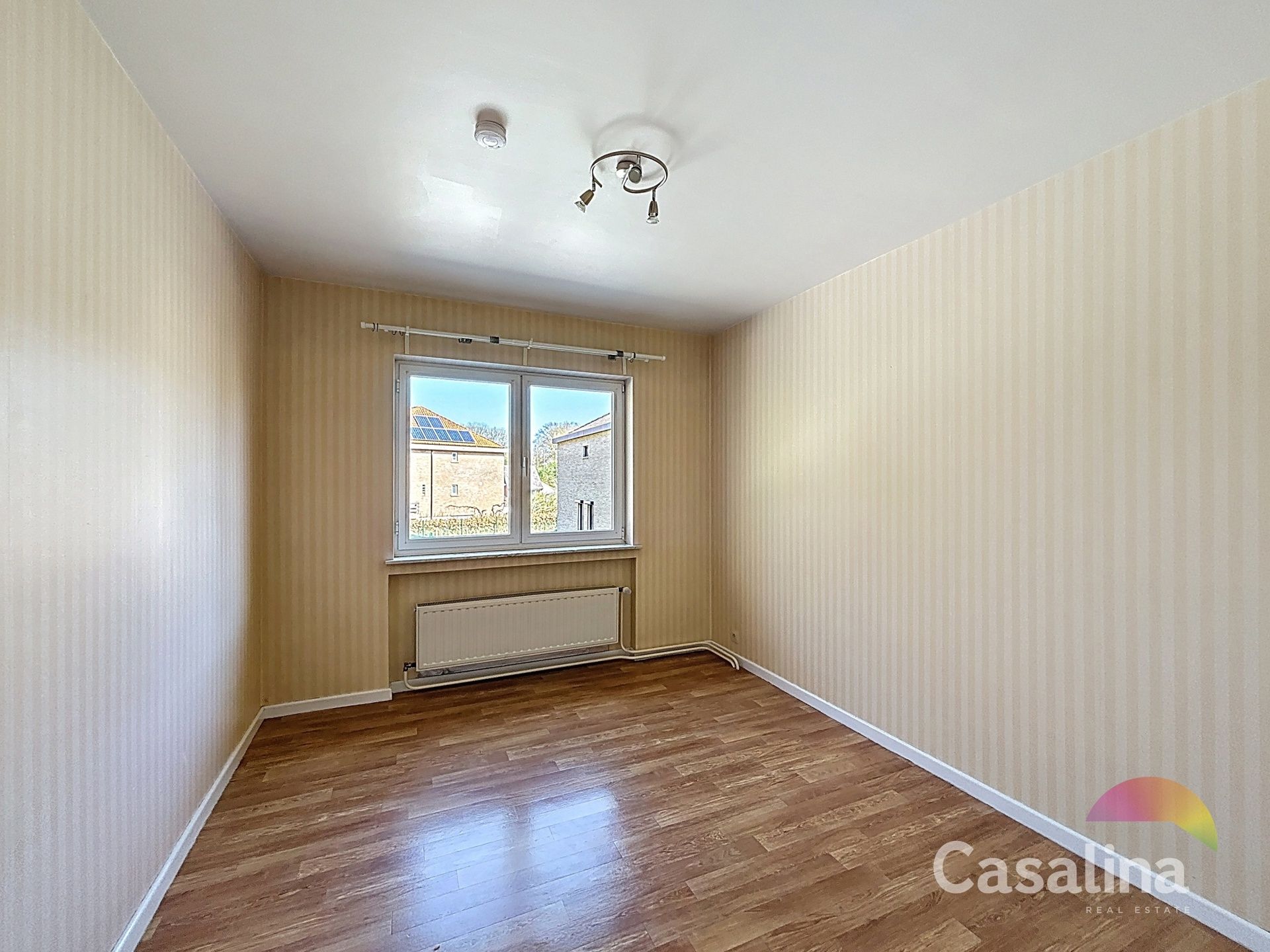 Drie slaapkamer huis met gezellige tuin  foto 8