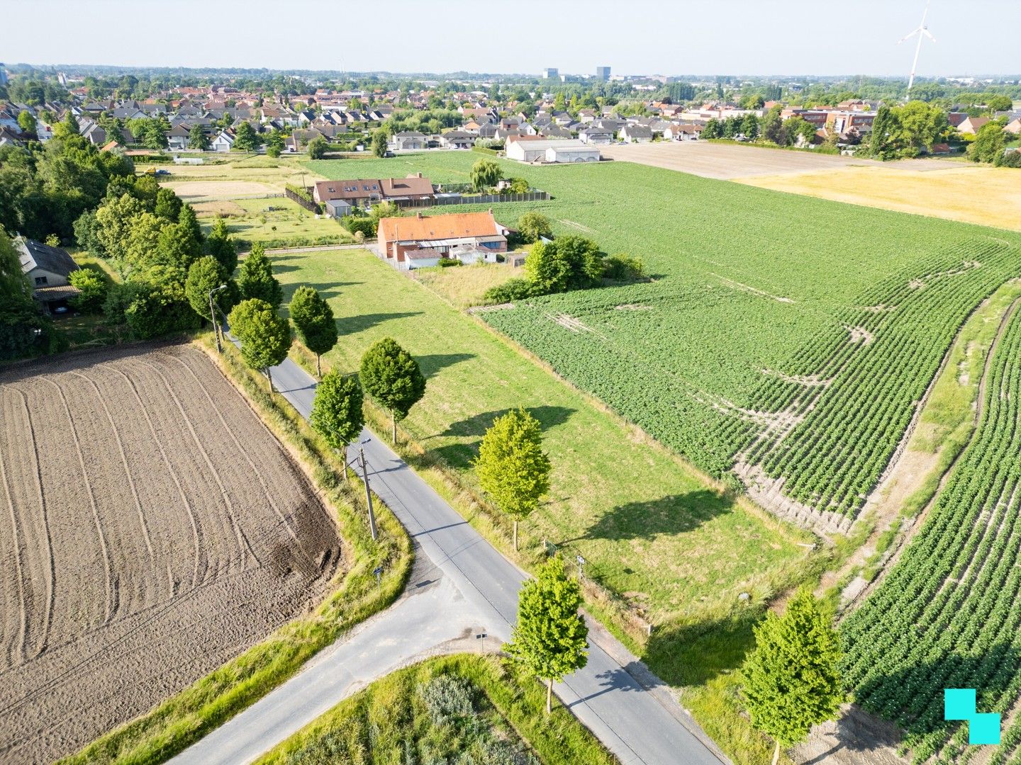 Landelijk te renoveren woning met verzichten foto 5