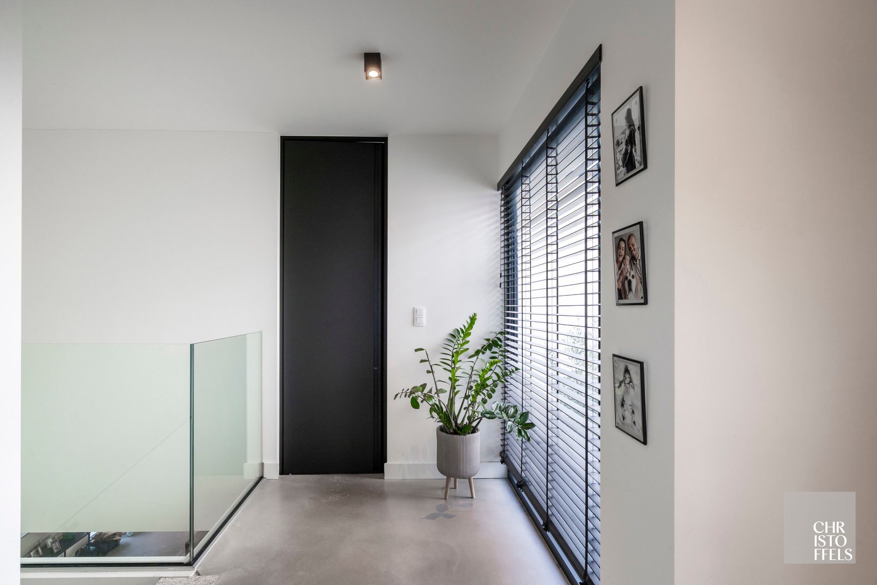 Residentieel gelegen eigentijdse en energiezuinige villa. foto 6