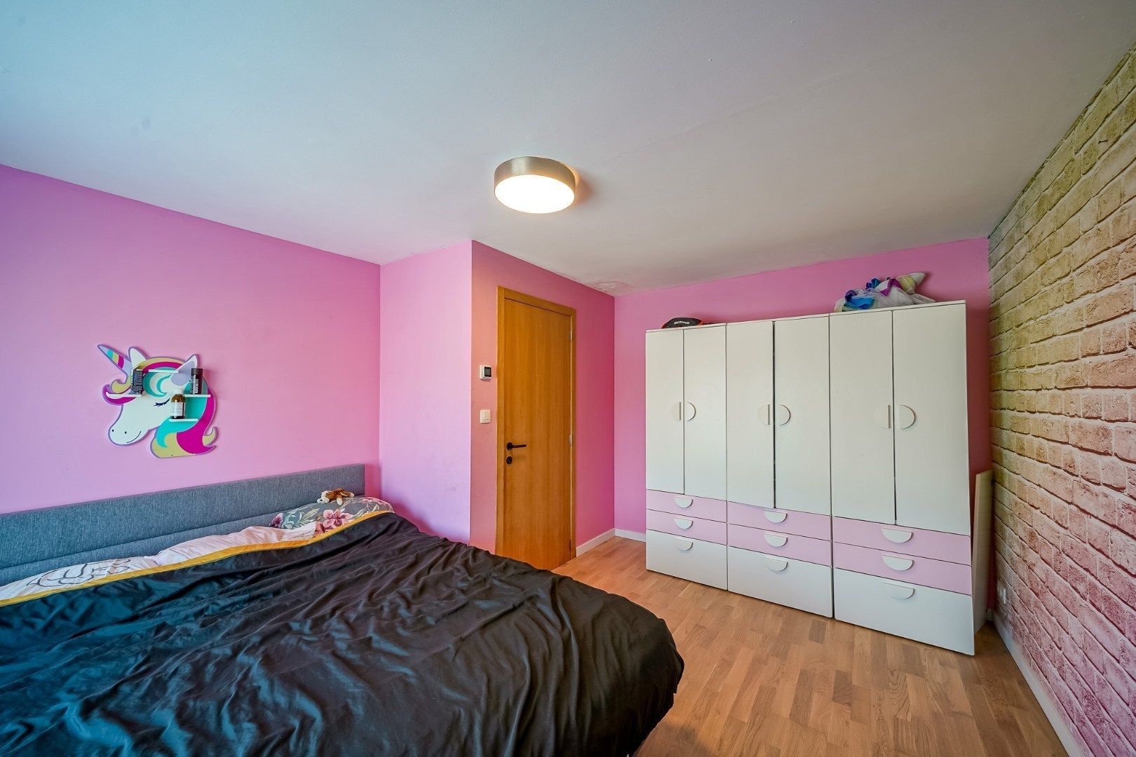 Ruime gerenoveerde "halfopen" -woning met 4 slaapkamers te Oudenburg foto 11