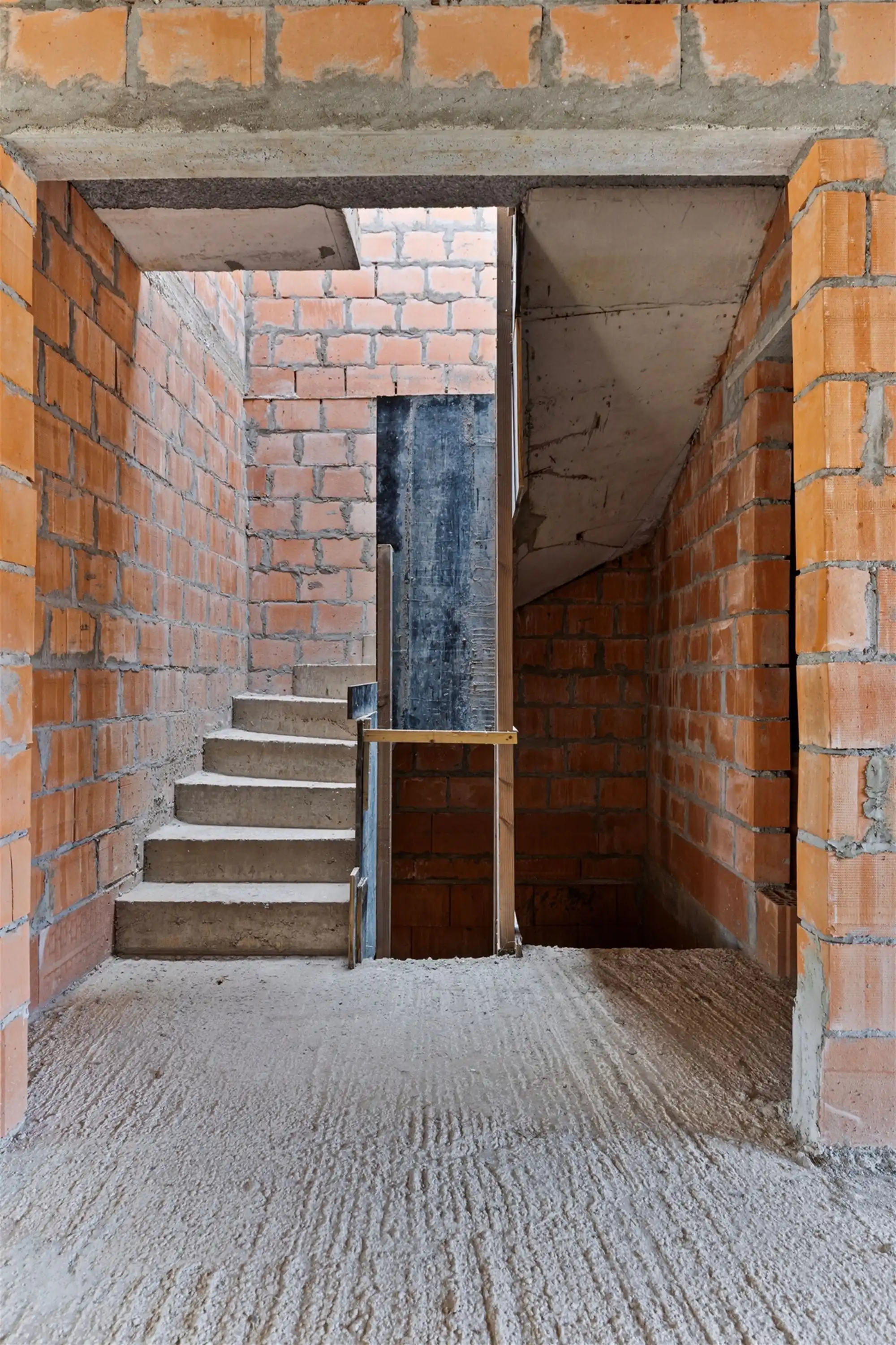 Casco gezinswoning met tuin op toplocatie in Kapellen foto 9