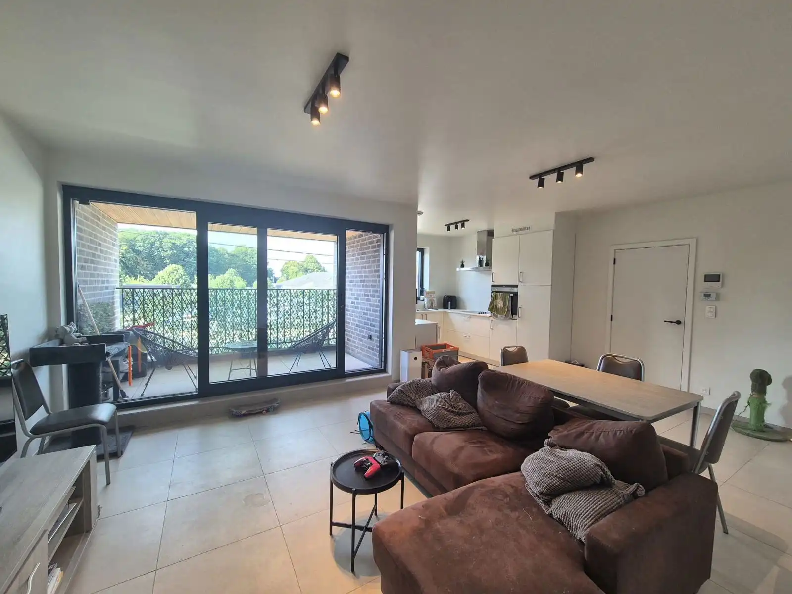 Prachtig appartement met één slaapkamer en ruim terras foto 3