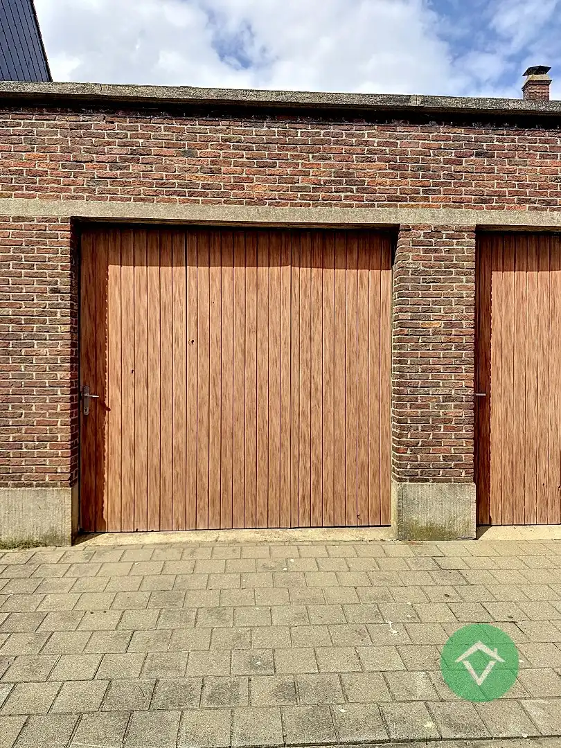 Garage te huur in centrum Roeselare foto {{pictureIndex}}