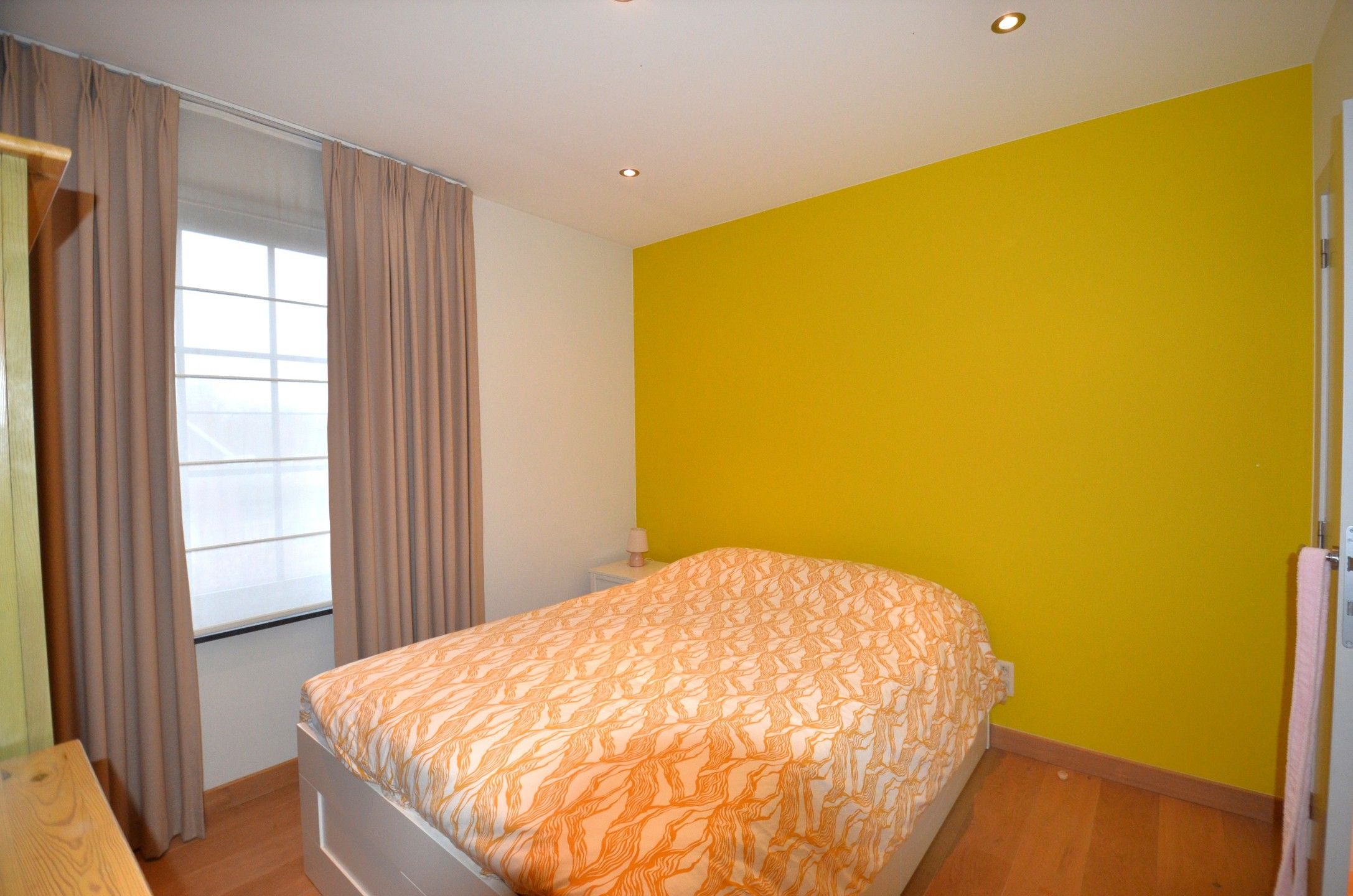 Rustig gelegen stijlvolle woning met 4 slaapkamers foto 18