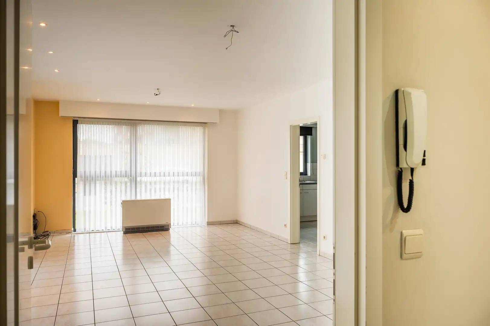Centraal en rustig gelegen gelijkvloers appartement foto 6