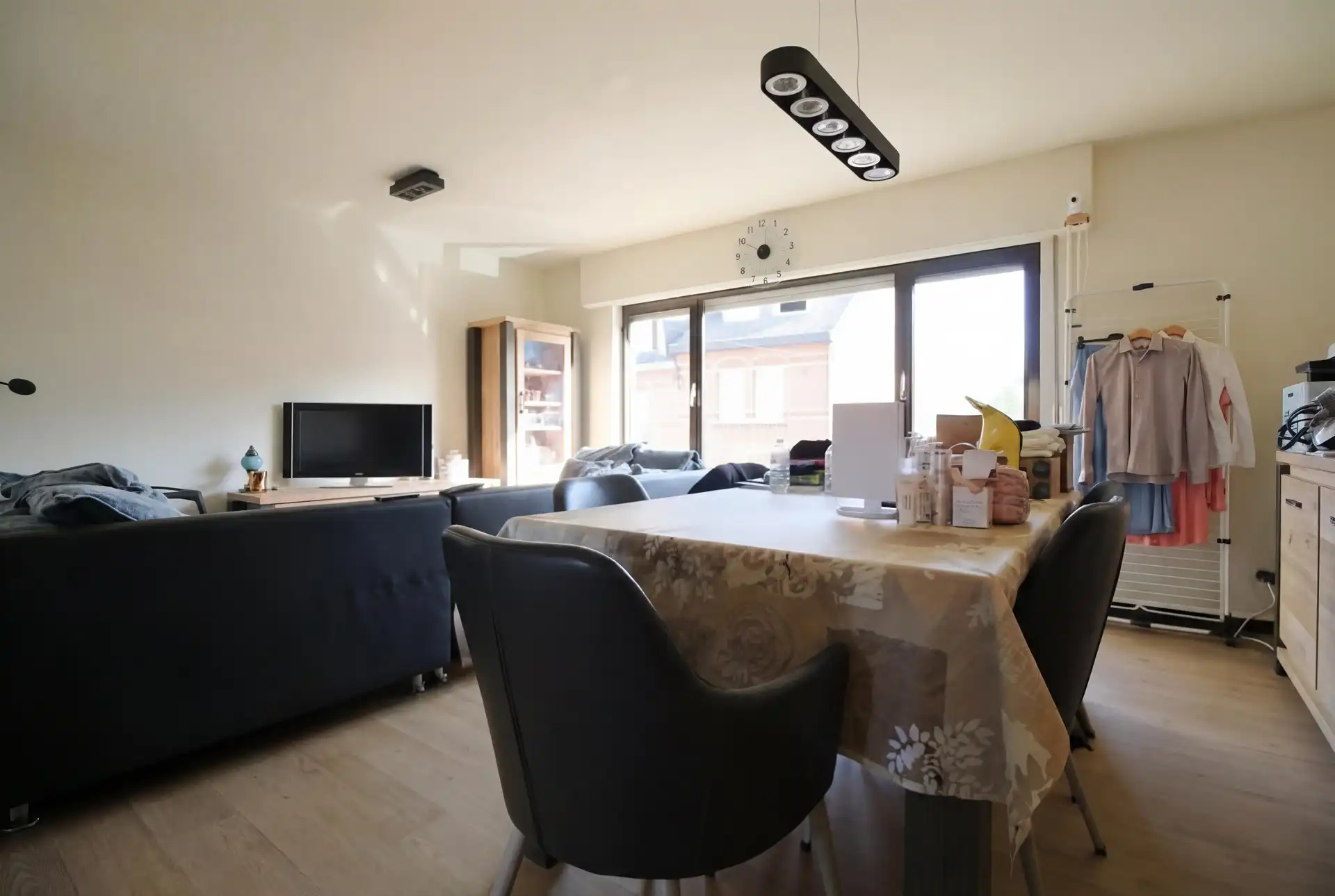 Bel-etagewoning met 3 slpks, tuin en terras. foto 2