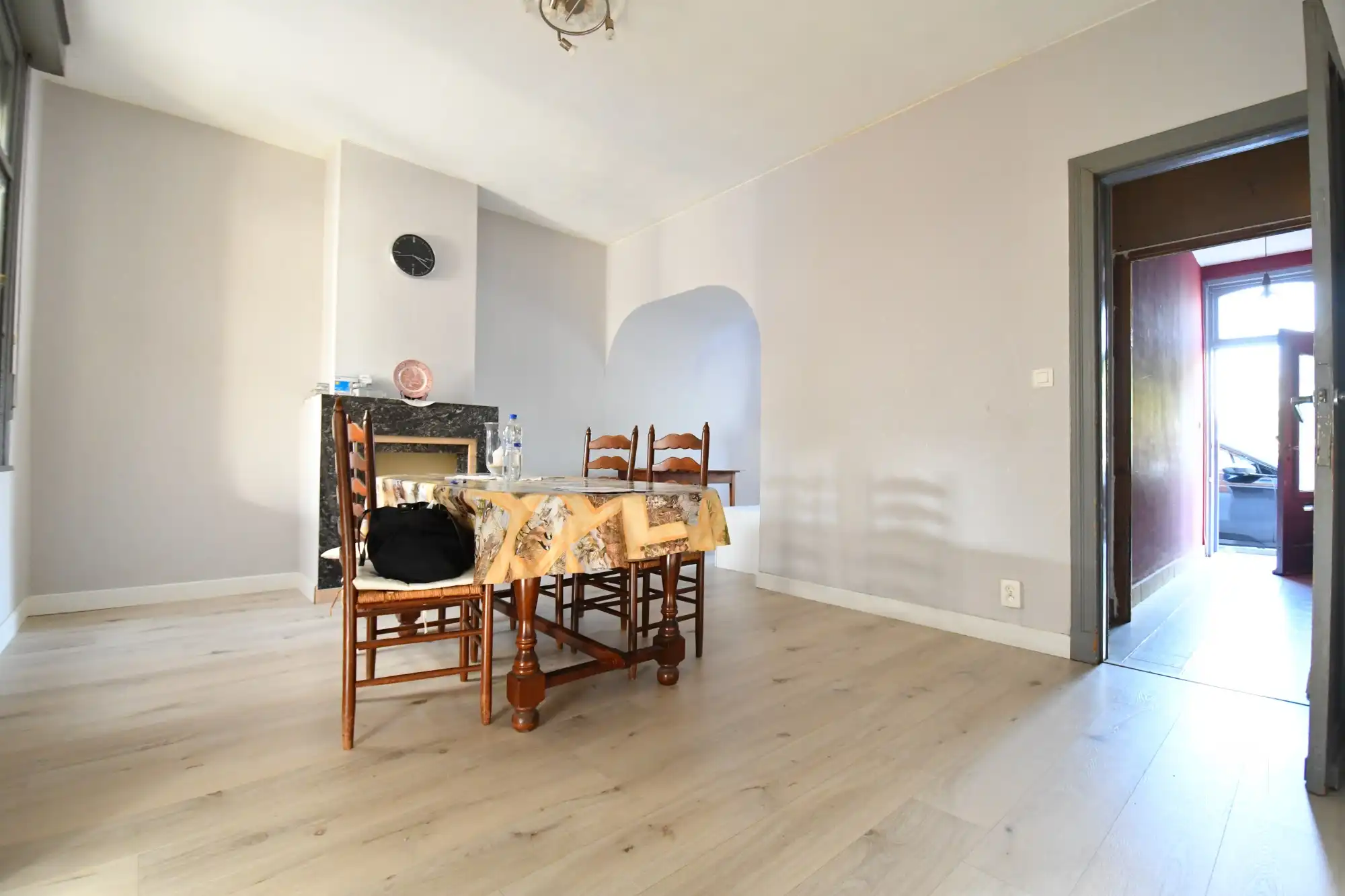 BEZOEKMOMENT WOENSDAG 30/09 VAN 16U TOT 17U30 | Ruime woning met 4 SLPKS en grote tuin foto 6