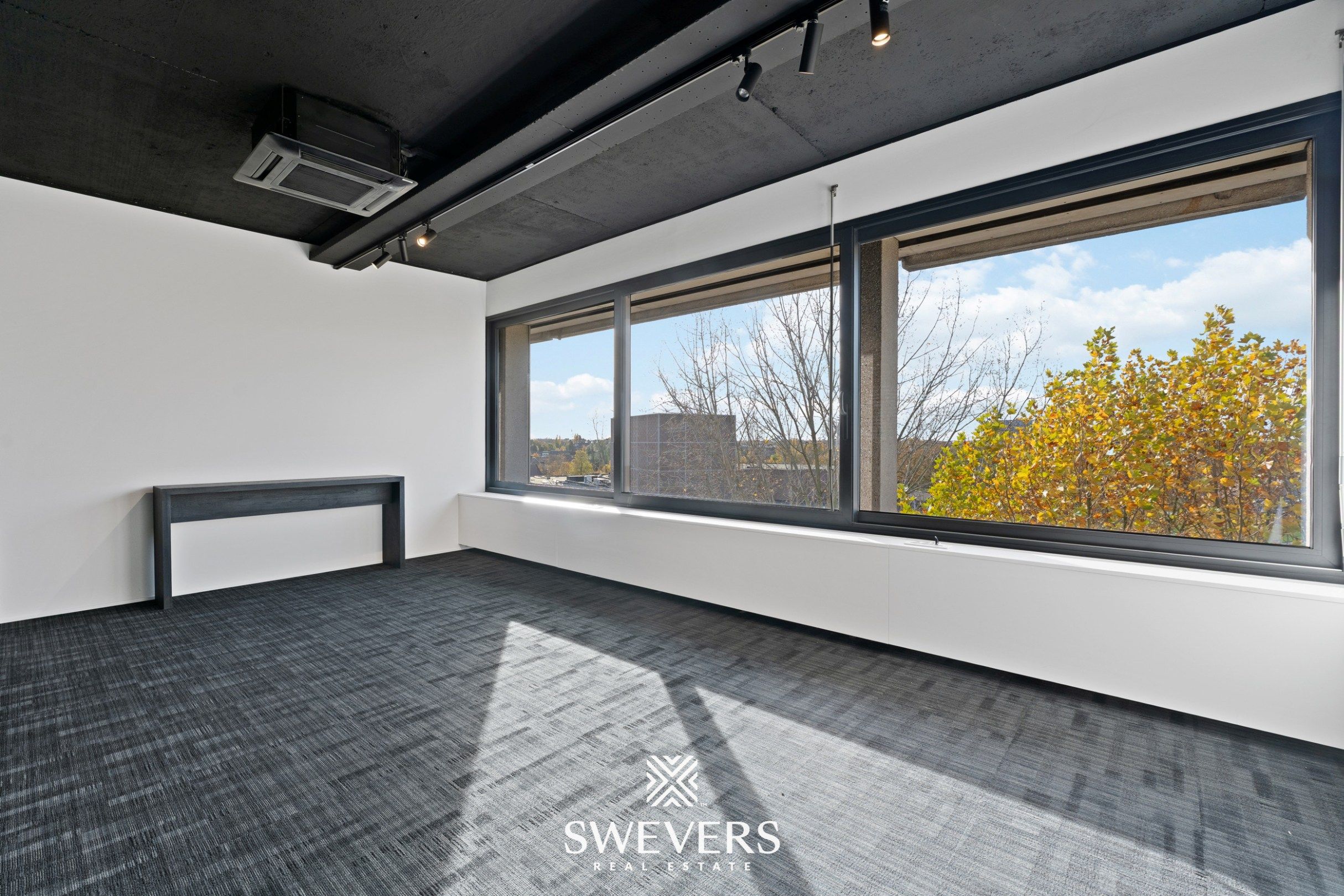 Instapklare trendy kantoren ( 412 m2 ) incl. parking op toplocatie centrum Hasselt foto 28