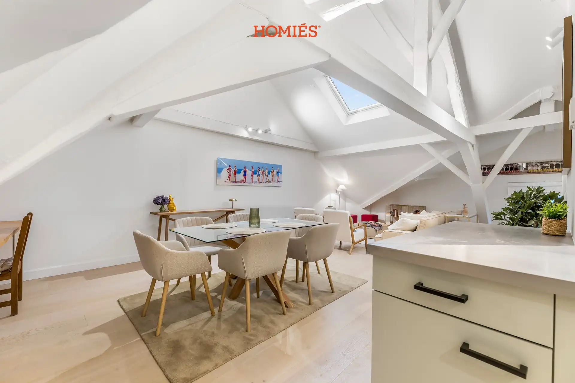 Luxe loft in gerenoveerd historisch pand foto 6