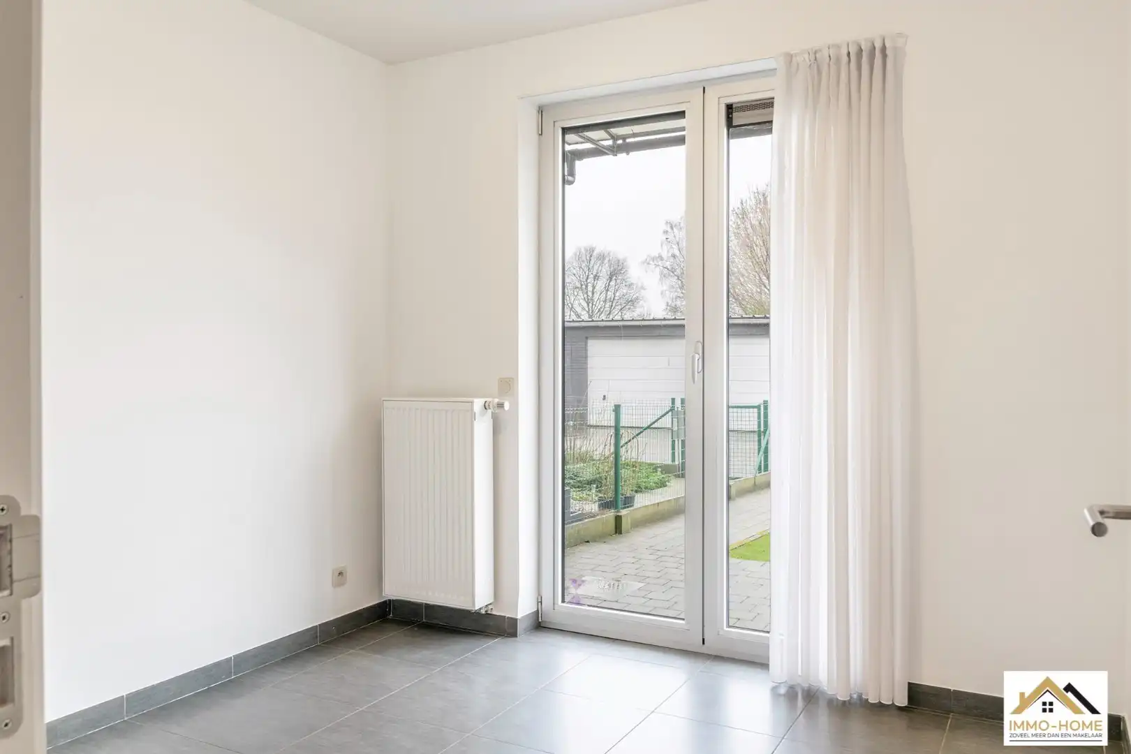 Instapklaar appartement met garage!  foto 20