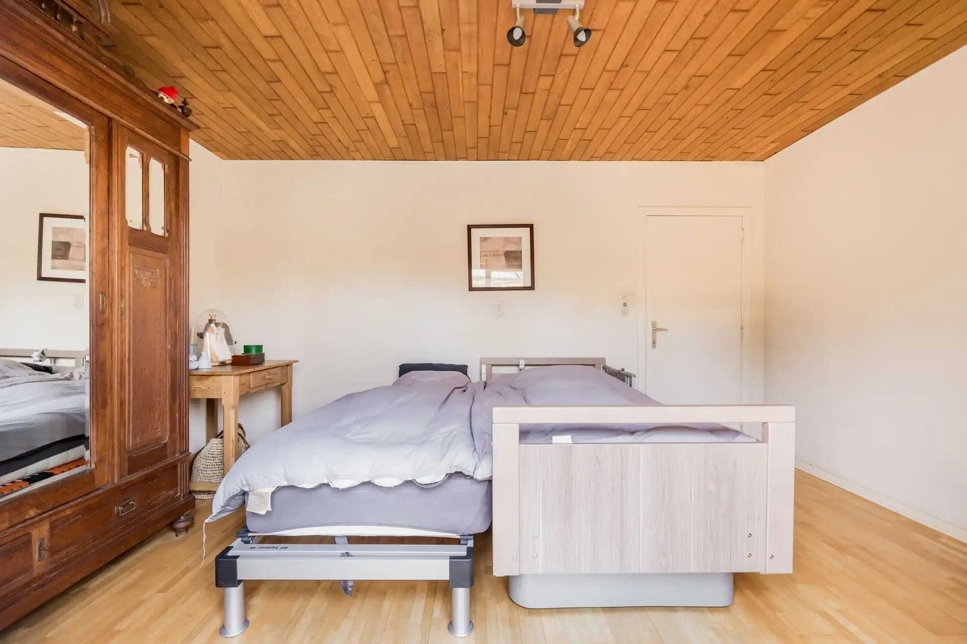 Laagbouwvilla met 4 slpks en garage! foto 19