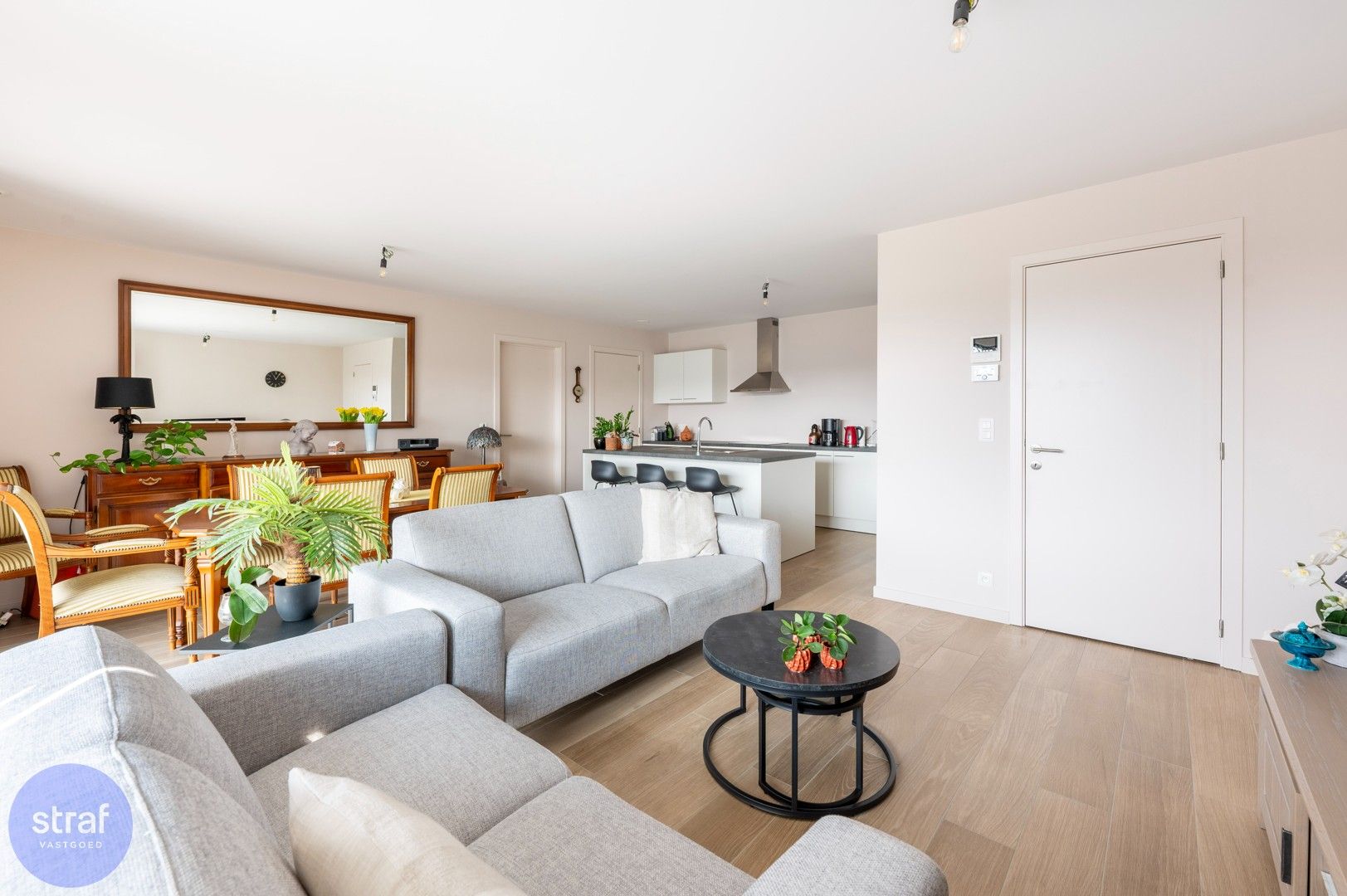 Nieuwbouwappartement met 2 slaapkamers en groot terras foto 3