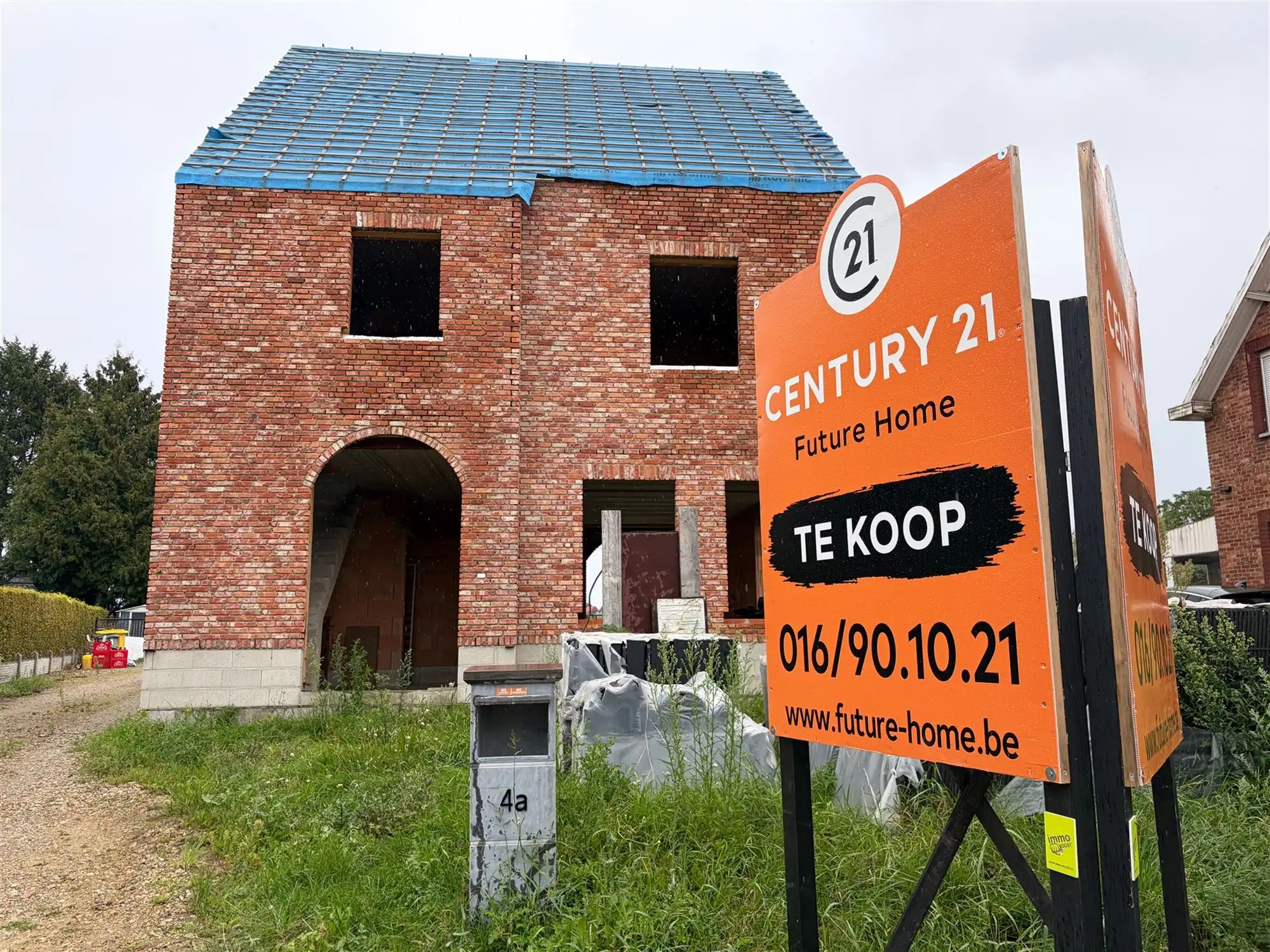 Prachtige ruwbouw woning met afgewerkt bijgebouw te koop! foto 2