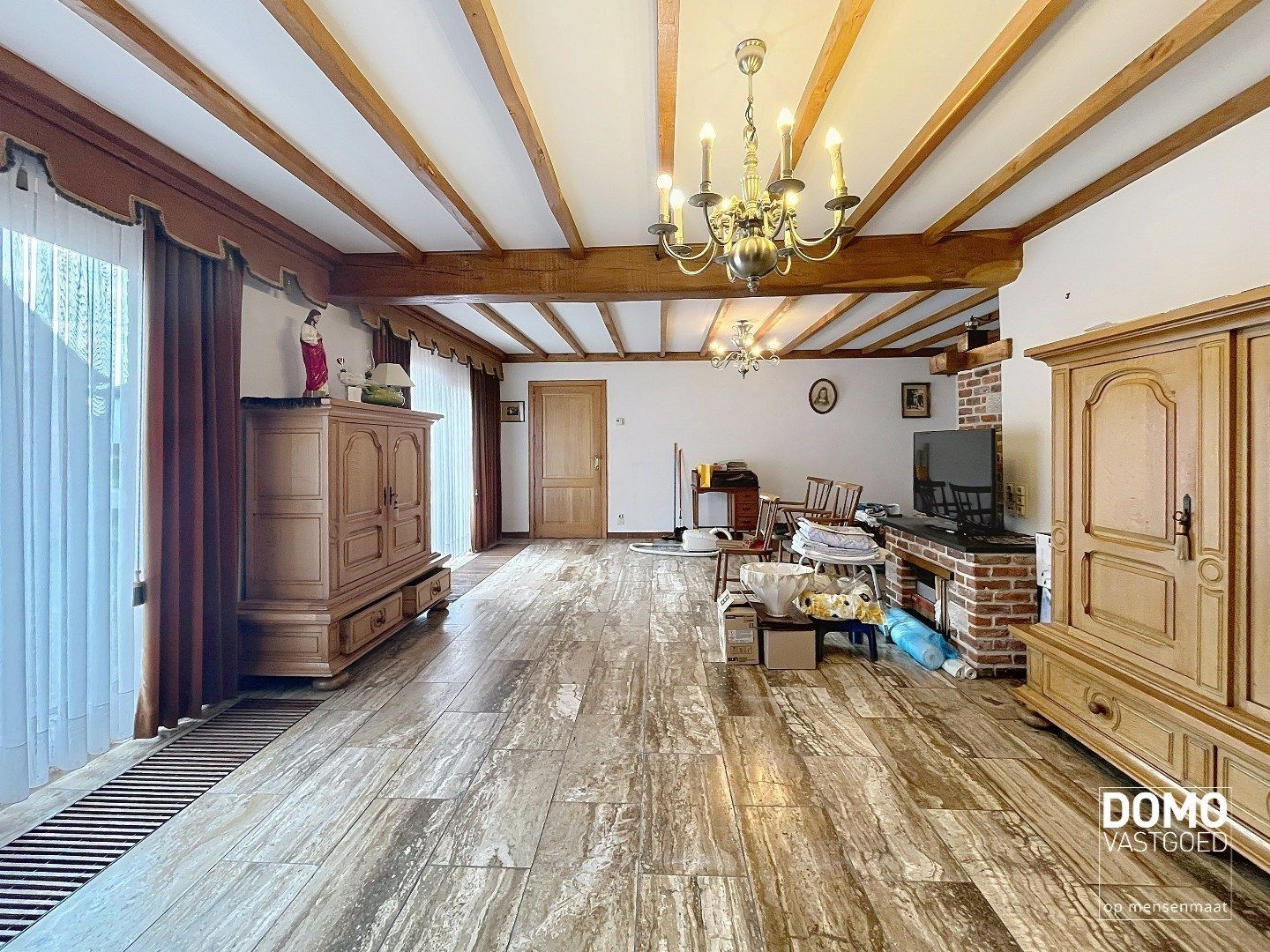 Authentieke open bebouwing met bijgebouwen en potentieel in Tuilt-Kuringen foto 4