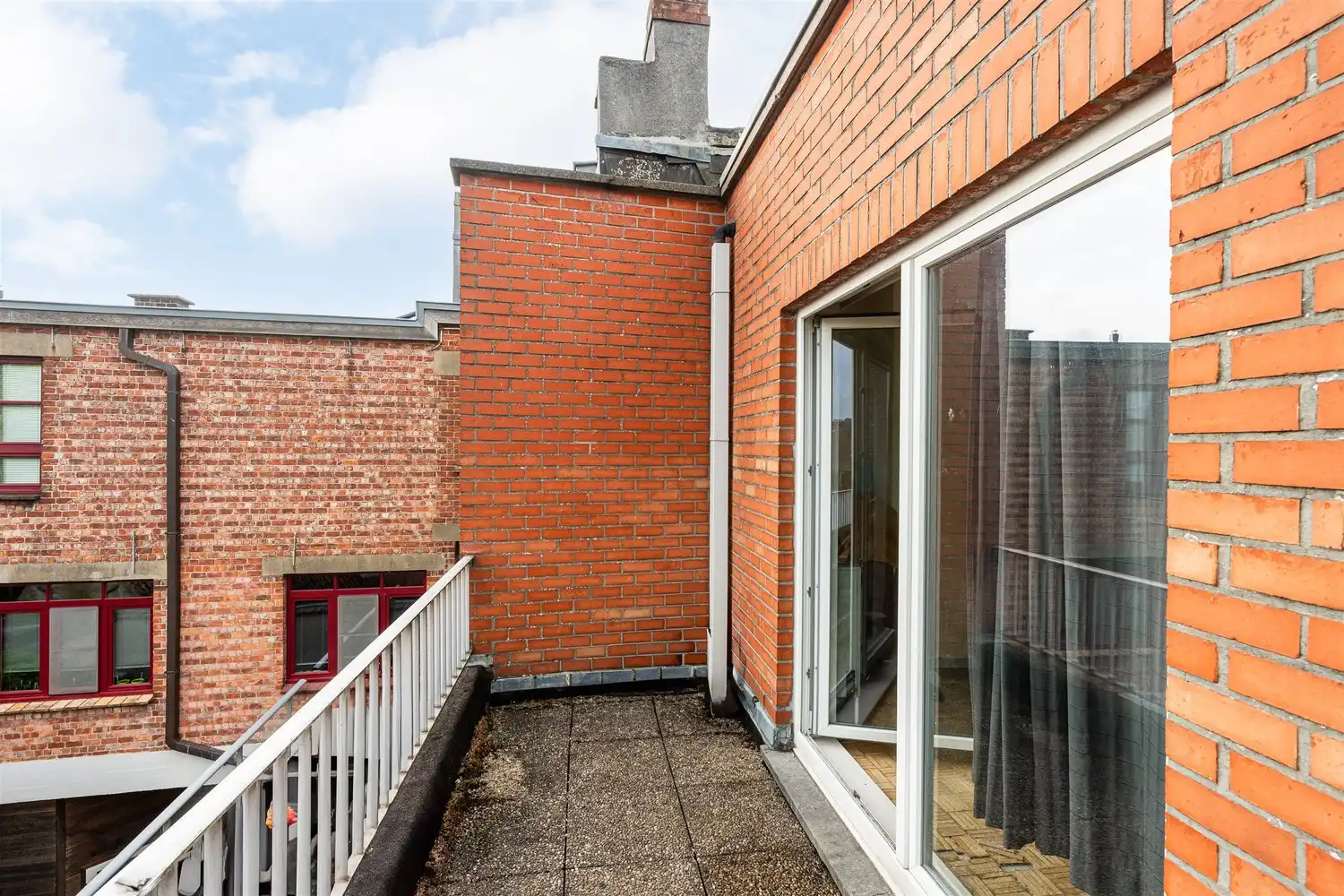 Stadswoning met 3 slpks en inpandige garage foto 16