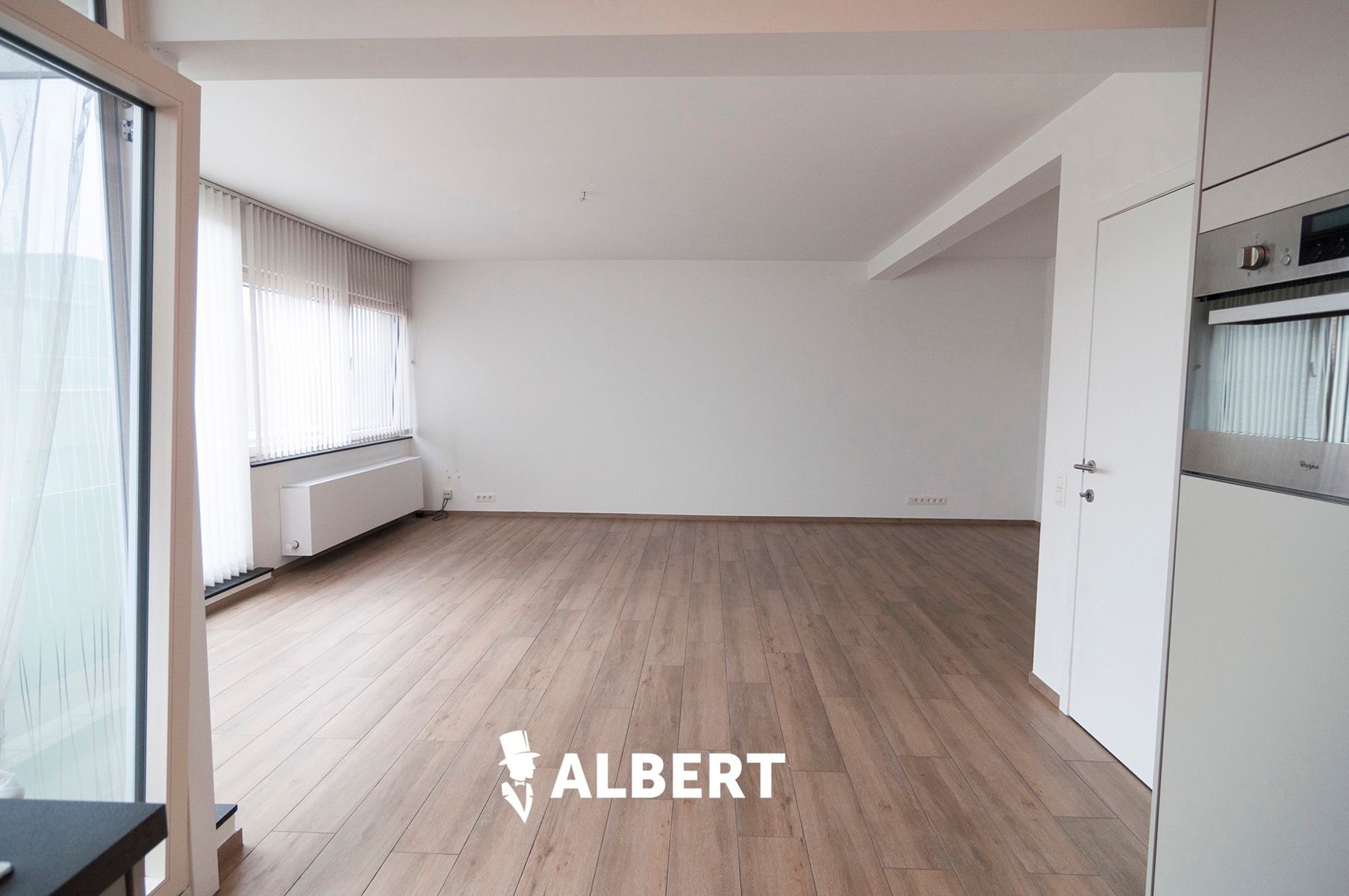 Te huur: ruim appartement, 3 slaapkamers, centrum Diepenbeek foto 5