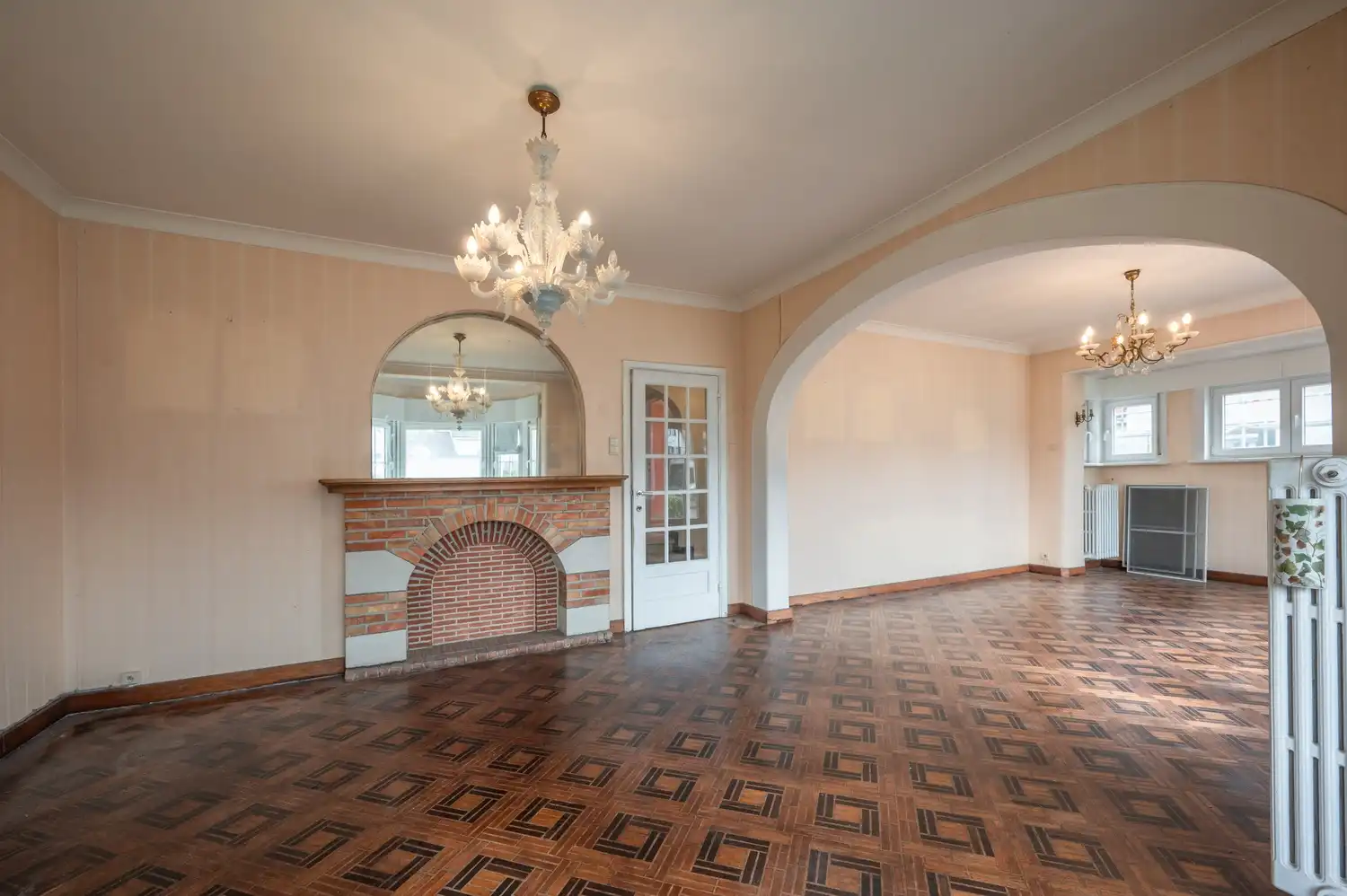 Koppelvilla op enkele passen van het casino en het strand foto 7