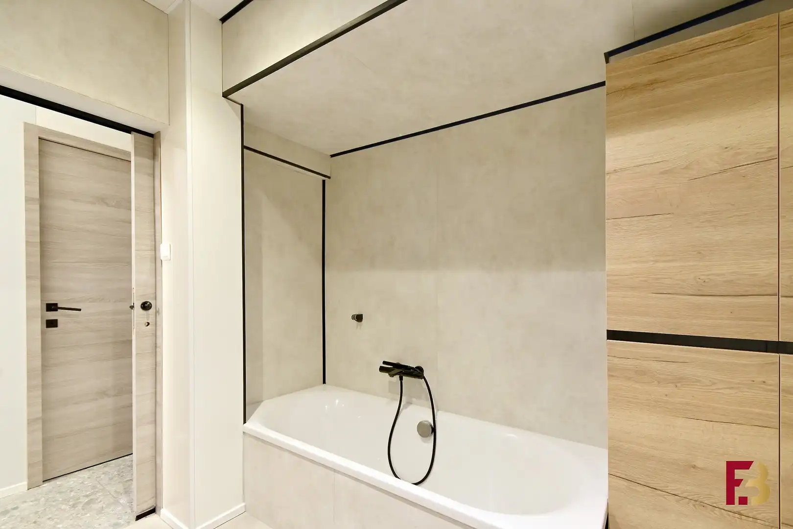 Stijlvol en ruim appartement met terras nabij het centrum van Merelbeke foto 14