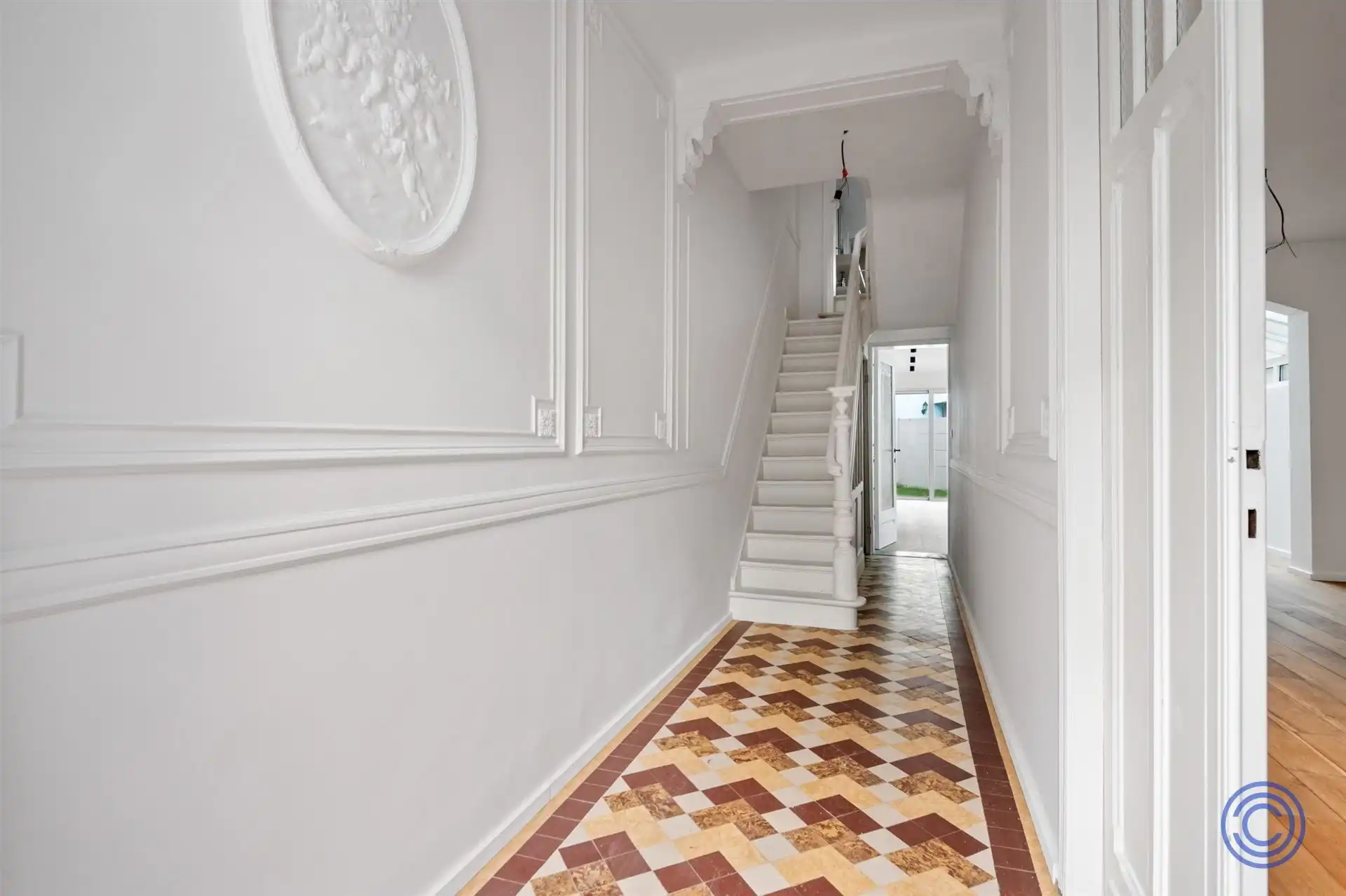 Fantastisch gerenoveerde 4-slpk woning met stadstuin! foto 6