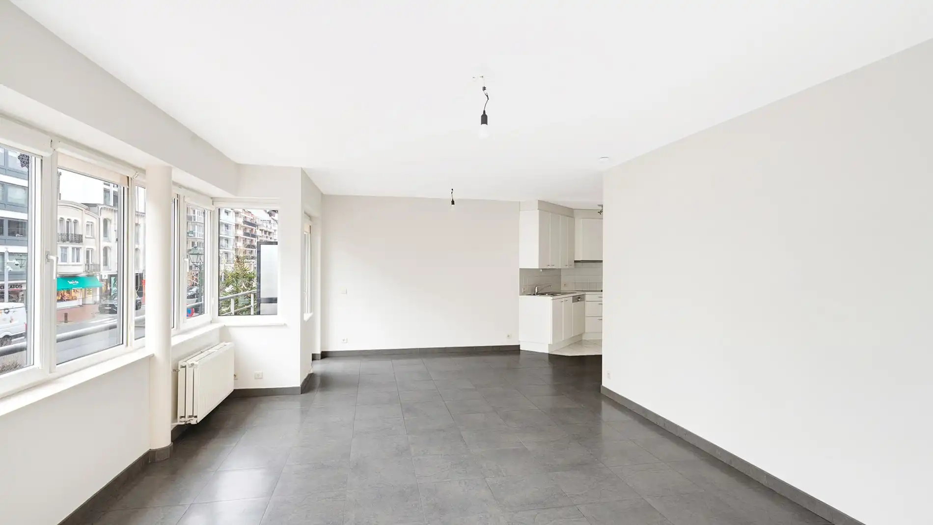 Hoekappartement met 2 slaapkamers in de Lippenslaan foto 6