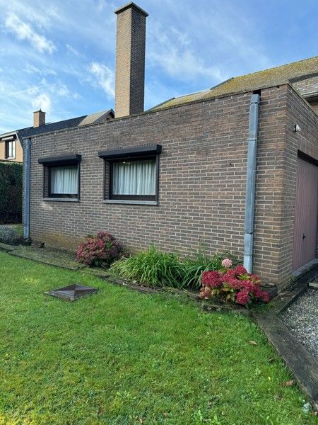 Vrijstaande woning met 5 slaapkamers. foto 38