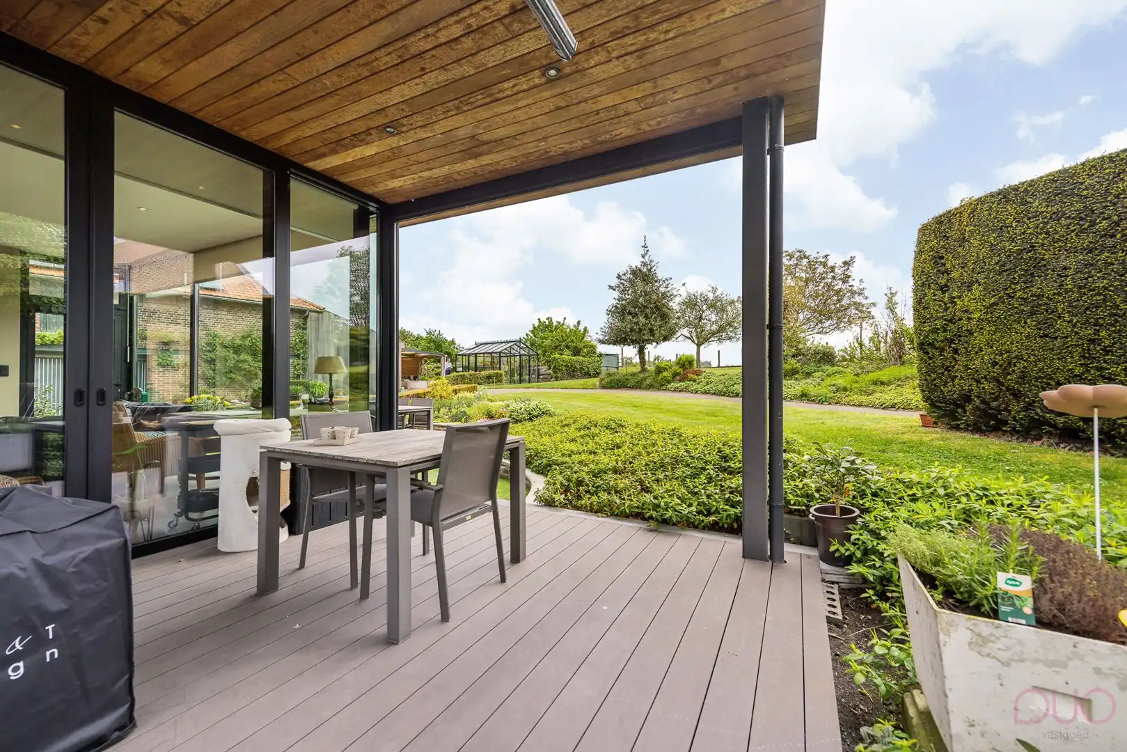 Statige herenwoning met mooie tuin en charmante schuur | 4 slpk + mogelijkheid praktijkruimte foto 16