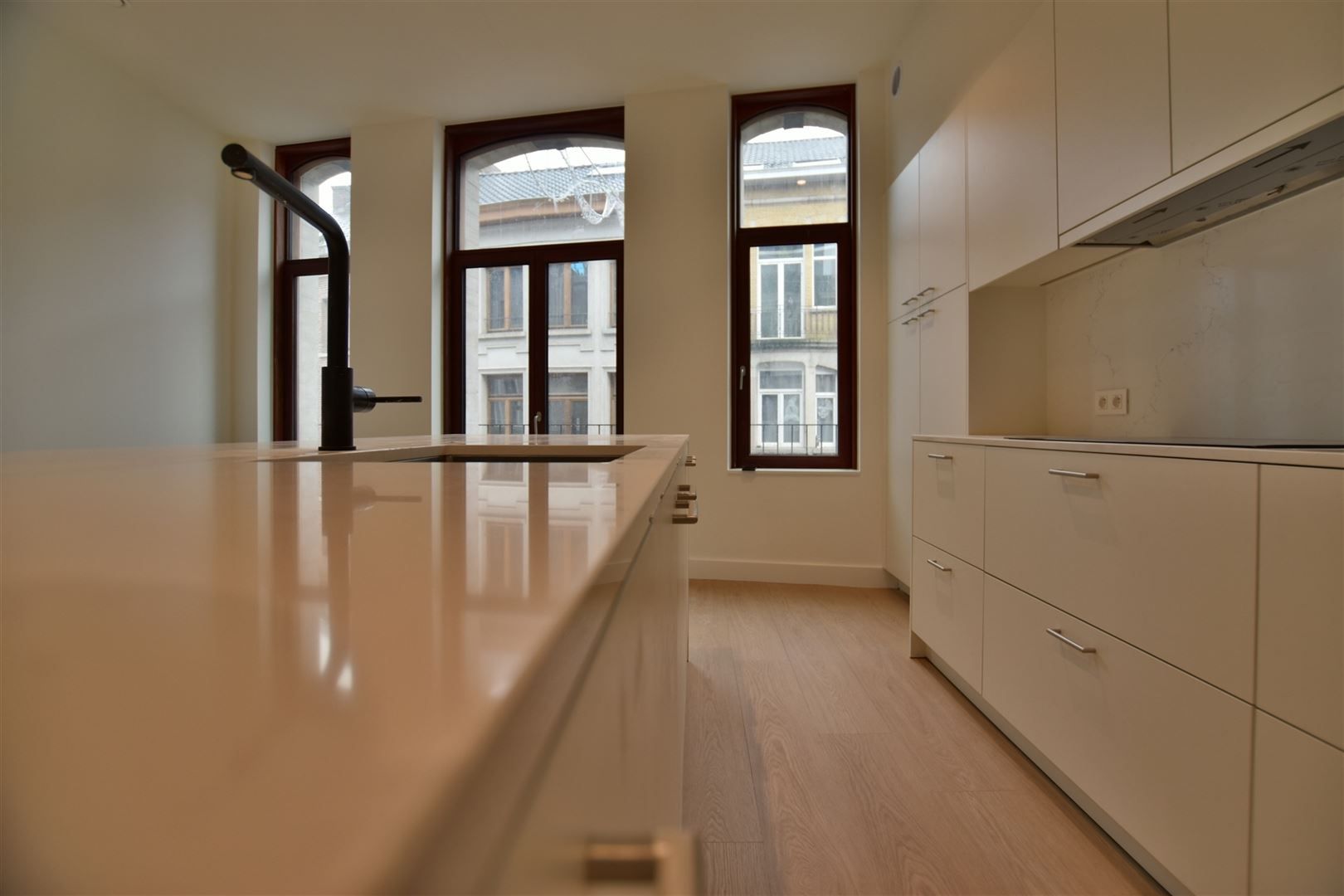 Prachtig luxueus appartement te huur in het bruisende hart van het centrum!  foto 10