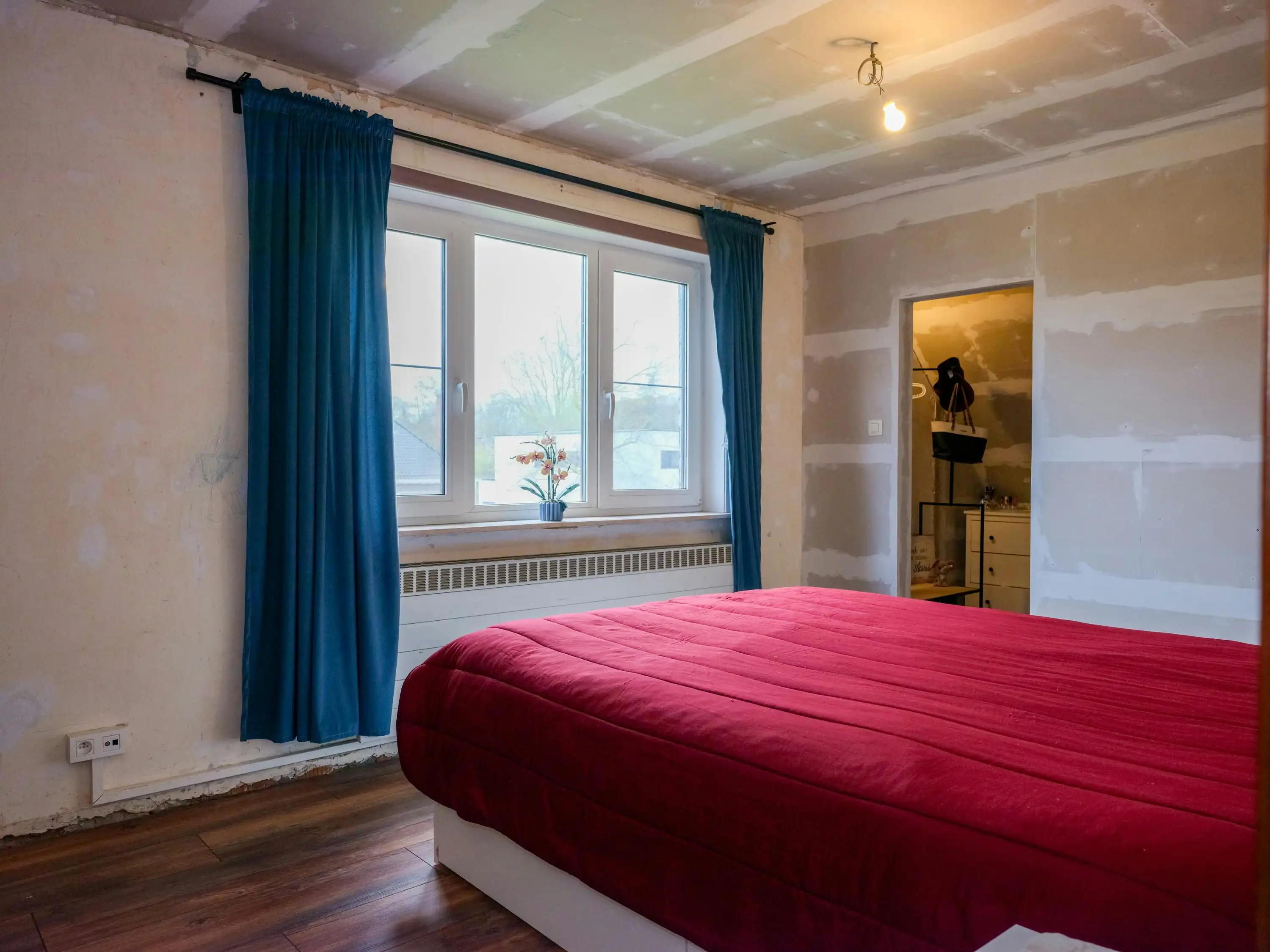 Te renoveren huis met 4 slaapkamers te Assebroek  foto 10