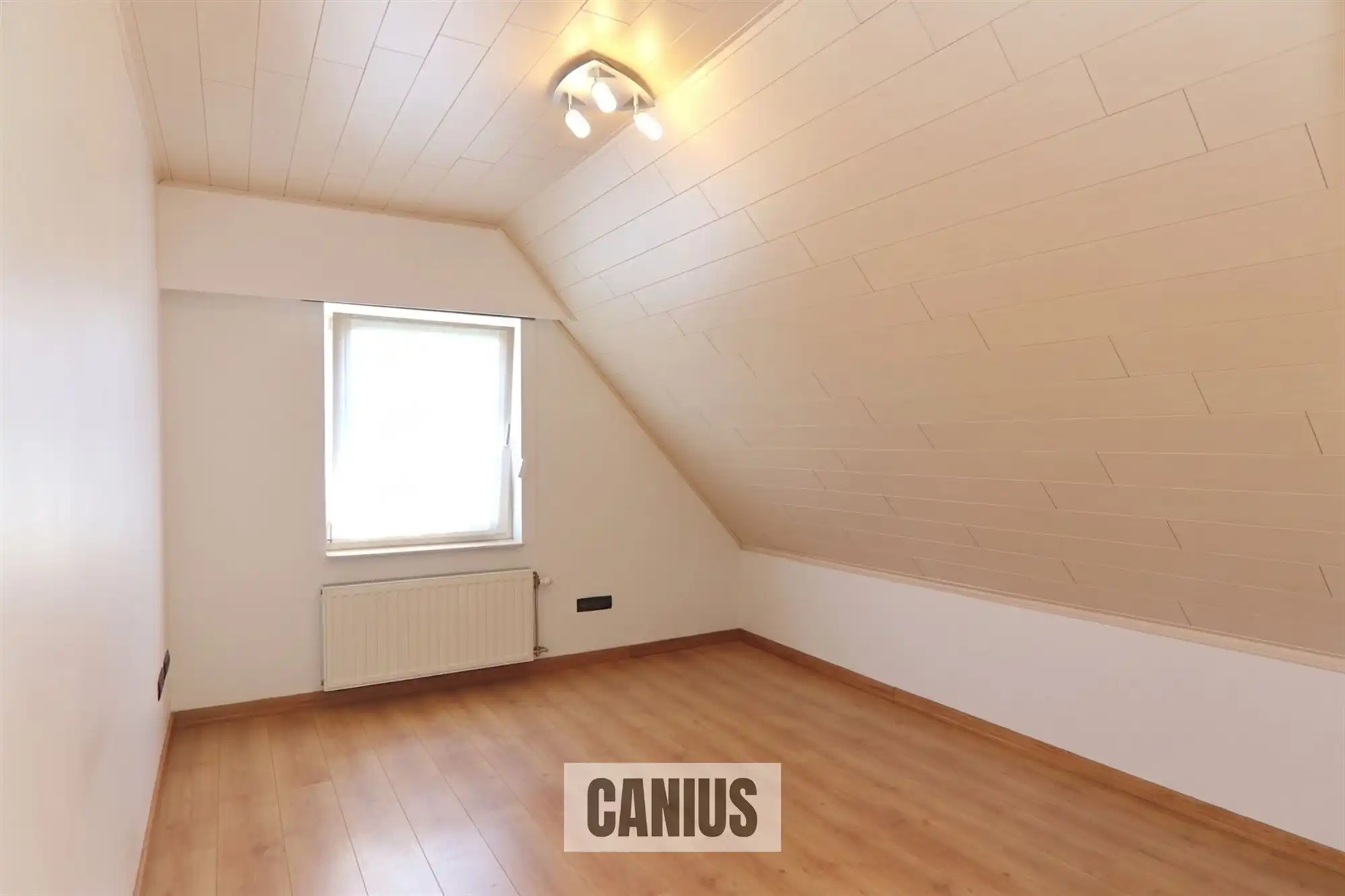 LANDELIJKE WONING MET 3 SLKS, DRESSING & TUIN foto 15