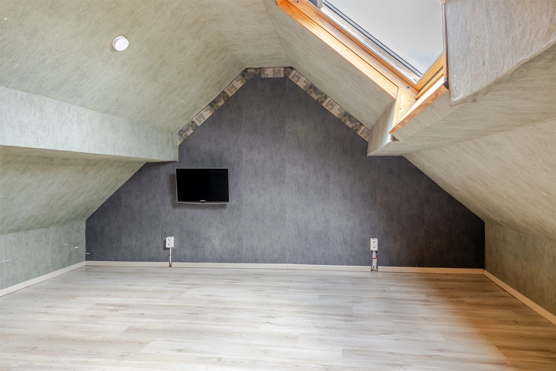 TOPPER! Instapklare woning met 3 slaapkamers! foto 20