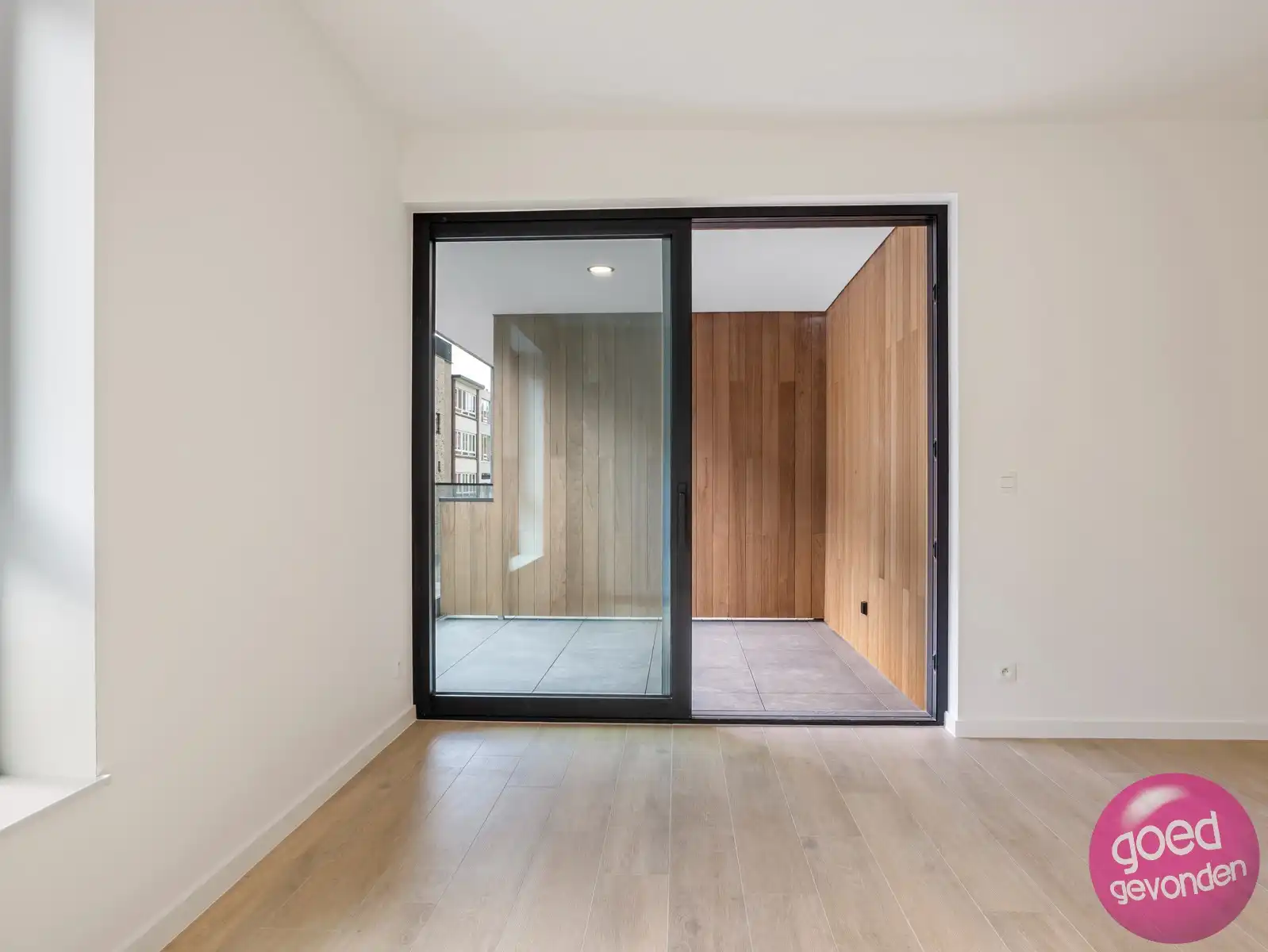 Nieuwbouw - 2 slaapkamers - terras foto 8